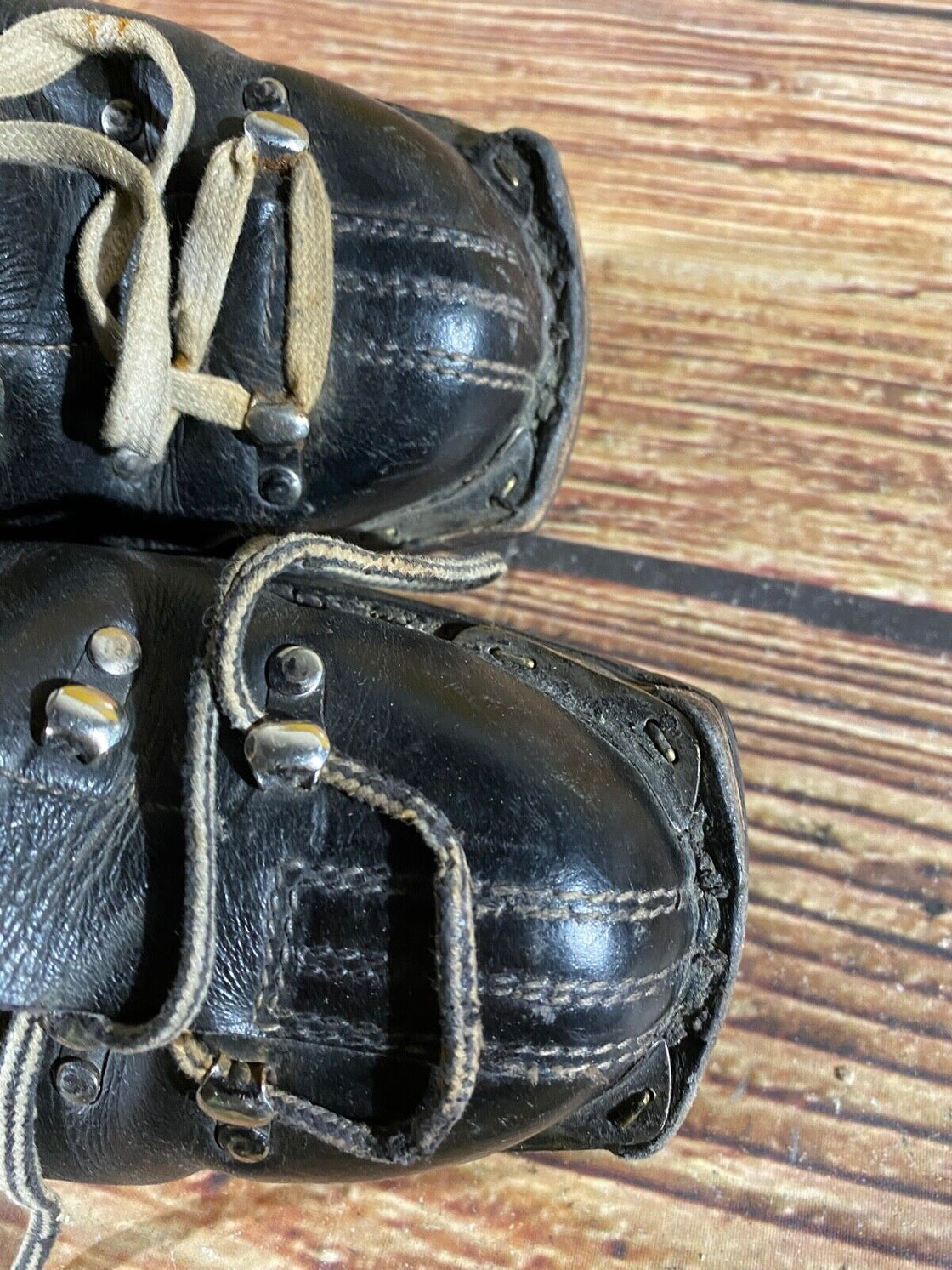 RIEBERS VAREGG Vintage Leather Alpine Ski Boots Cable Binding EU42 US8 KL115