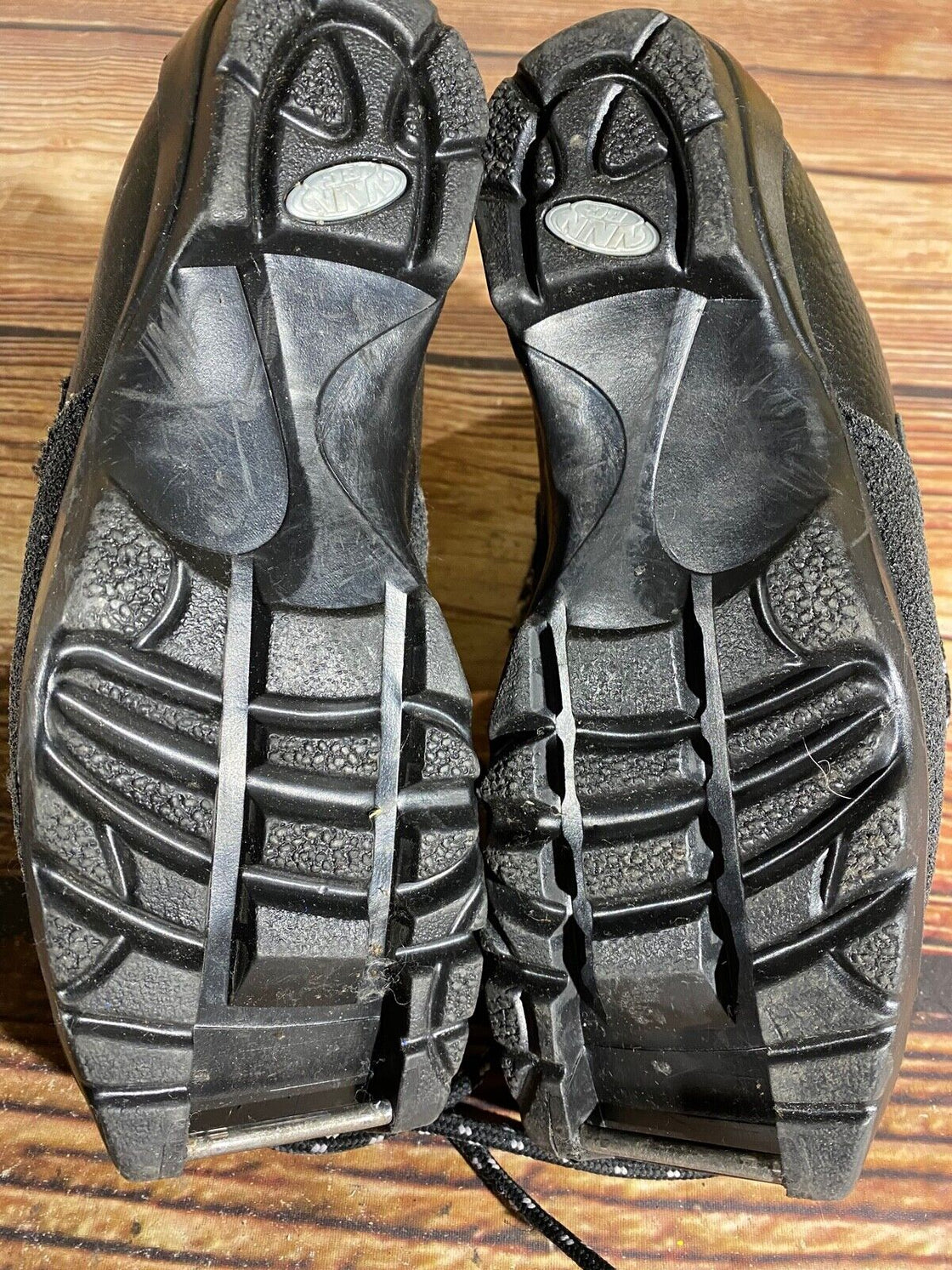 Madshus Vidda Back Country Nordic Cross Country Ski Boots EU38 US6 NNN BC 1889