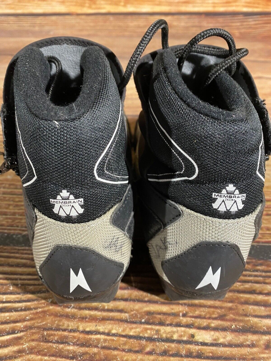 Madshus CT100 Nordic Cross Country Ski Boots Size EU39 US7 for NNN 1976