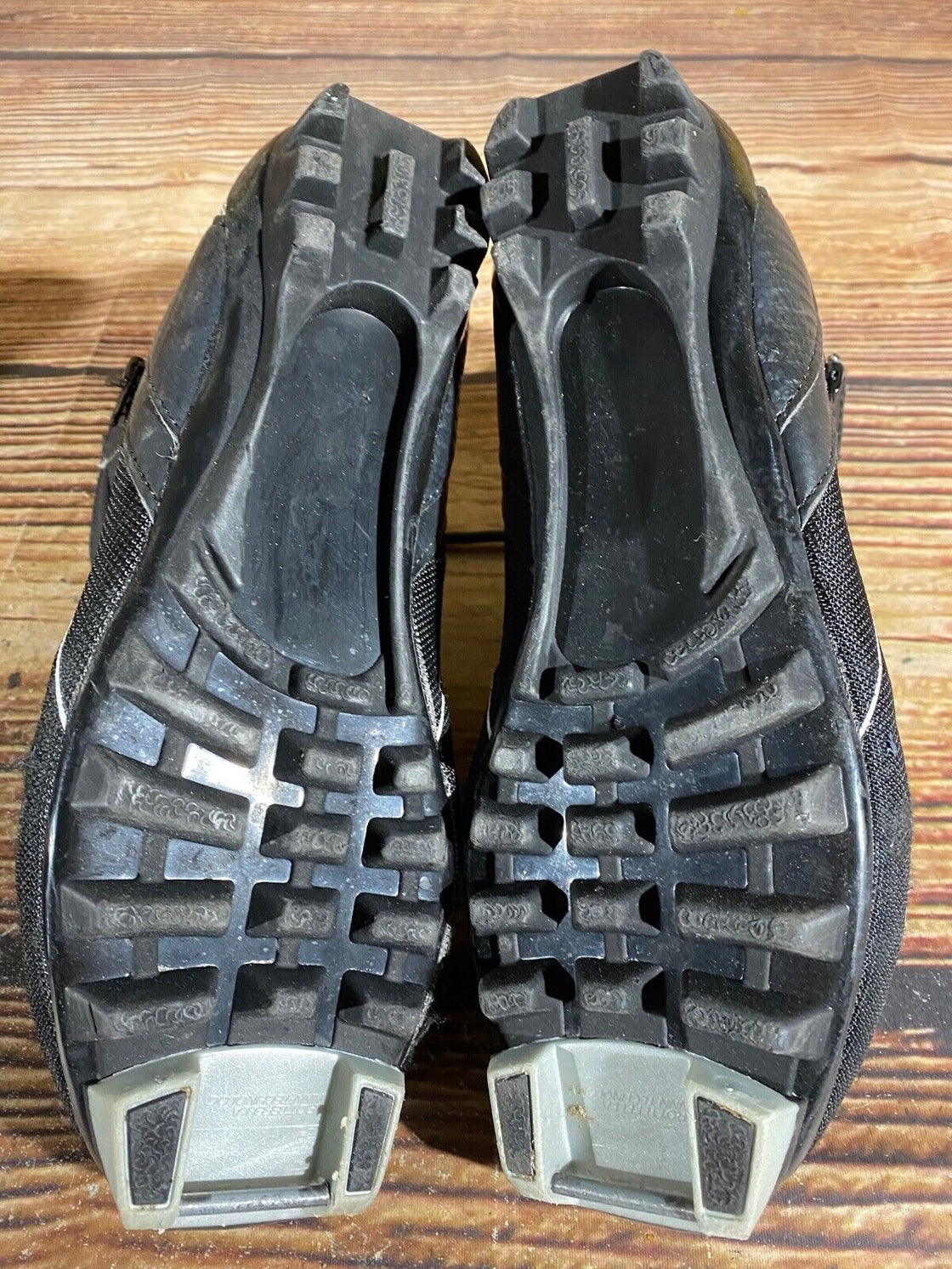 Madshus CT100 Nordic Cross Country Ski Boots Size EU39 US7 for NNN 1976