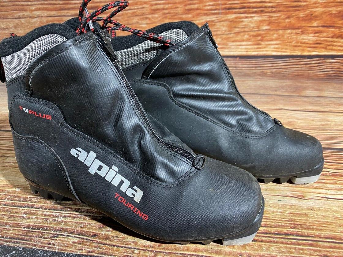 Alpina T5 Plus Nordic Cross Country Ski Boots Size EU40 US7.5 for NNN 2817