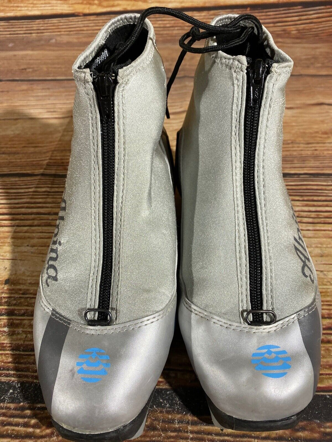 Alpina T10Eve Nordic Cross Country Ski Boots Size EU40 US7.5 for NNN 883