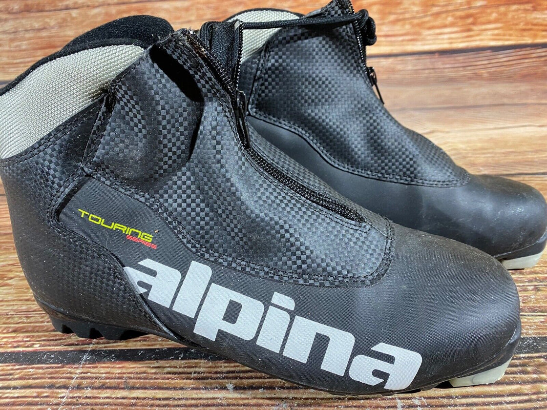 Alpina Touring Nordic Cross Country Ski Boots Size EU42 US9 for NNN 2915