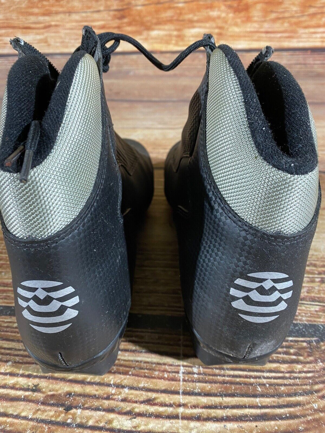 Alpina Touring Nordic Cross Country Ski Boots Size EU42 US9 for NNN 2915