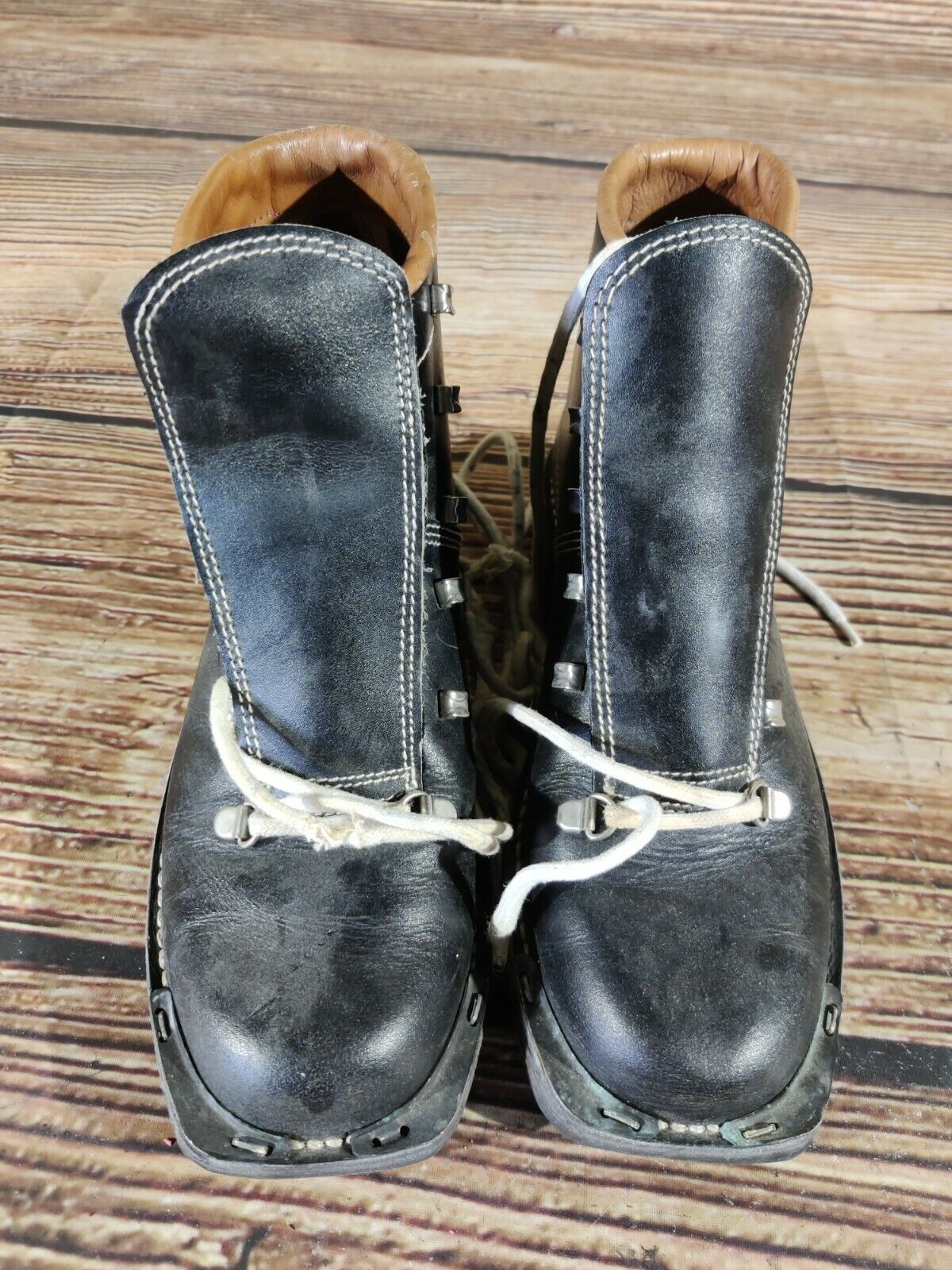 Country Cross Country Ski Boots Backcountry 75mm NN EU 39 US 6 Vintage KL43
