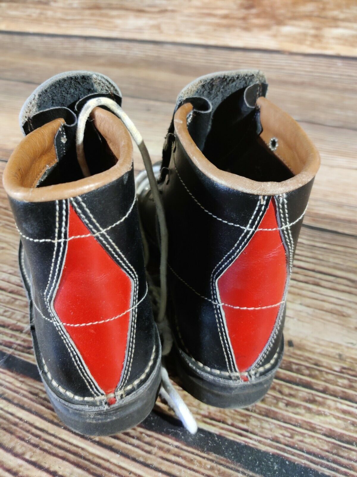 Country Cross Country Ski Boots Backcountry 75mm NN EU 39 US 6 Vintage KL43