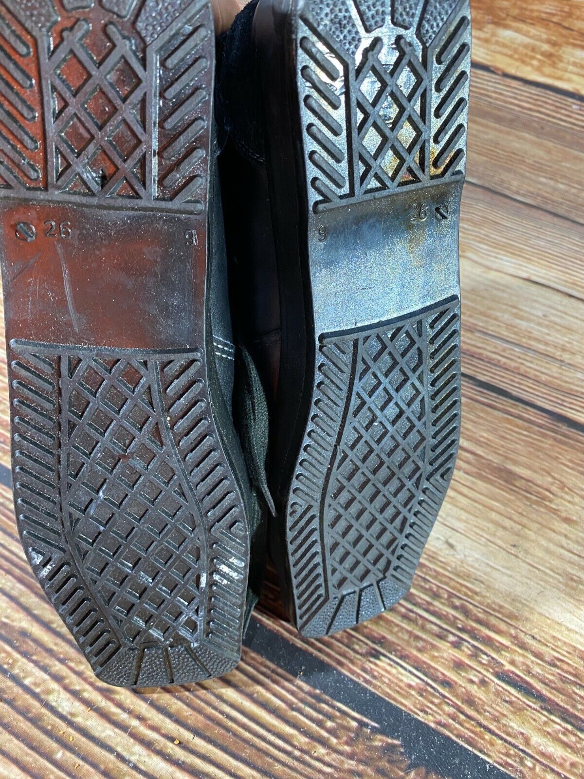 Alpine Ski Boots EU 40 US 6.5 Vintage 250mm KL126