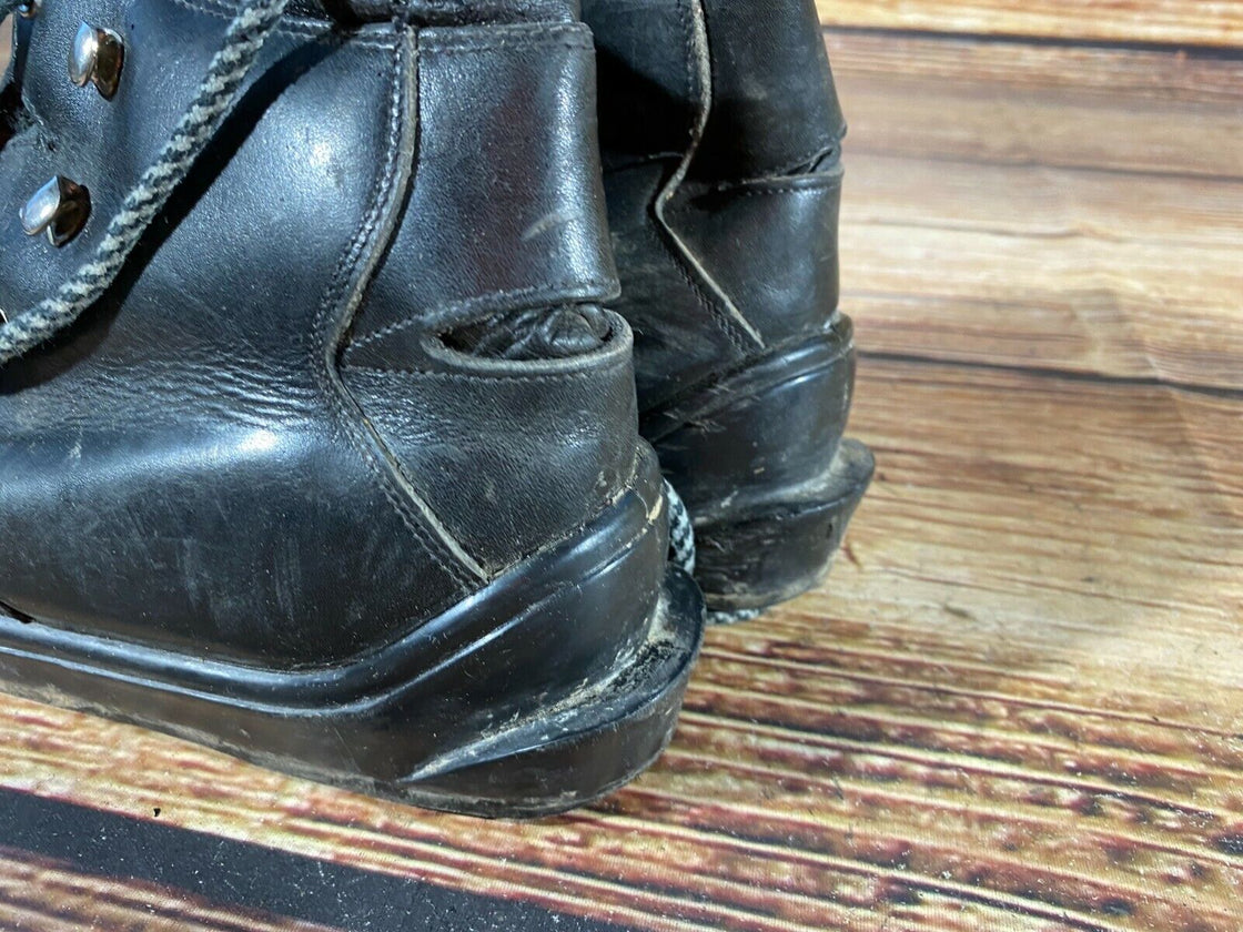 Vintage Alpine Ski Boots Skiing EU38.5 US6 UK5 Mondo 244 Cable Bindings KL129