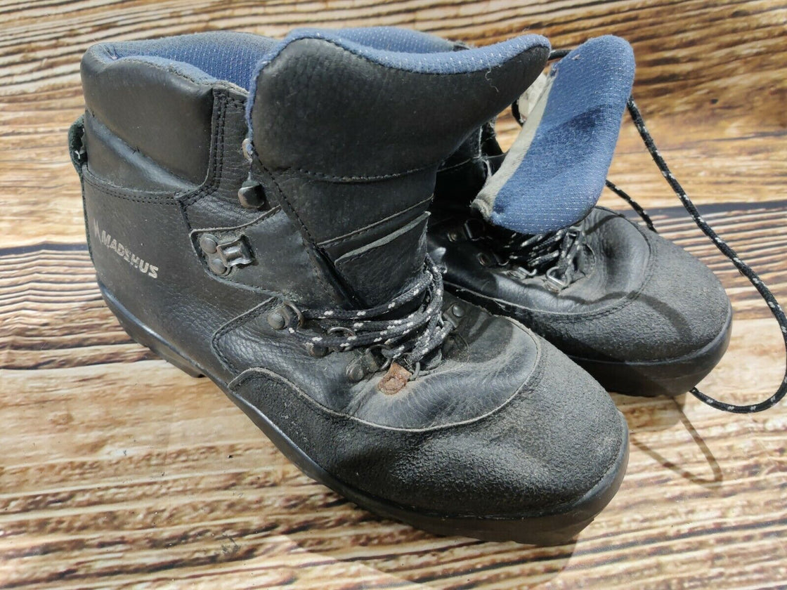 MADSHUS Touring Cross Country Nordic Backcountry Ski Boots EU43 US9 NNN-BC 1848