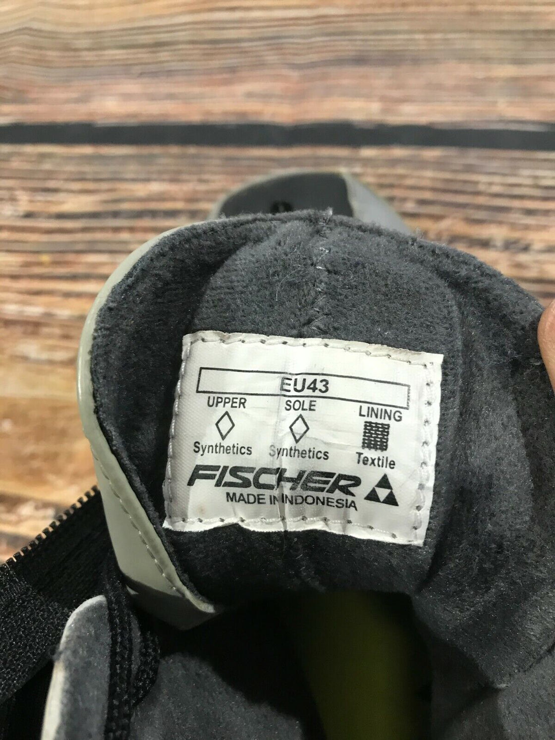 Fischer Vitalis Cross Country Ski Boots Size EU43 US9.5 SNS Profil 1181