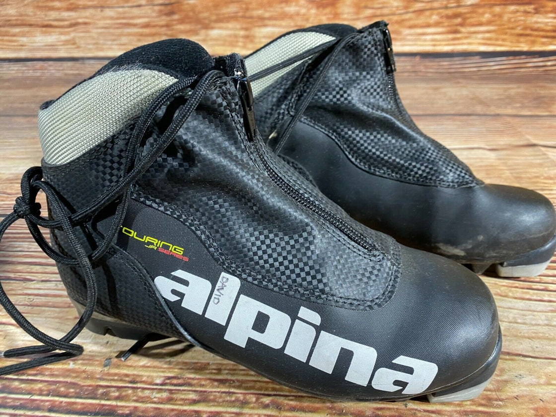 Alpina Touring Nordic Cross Country Ski Boots Size EU36 US4.5 NNN bindings 568