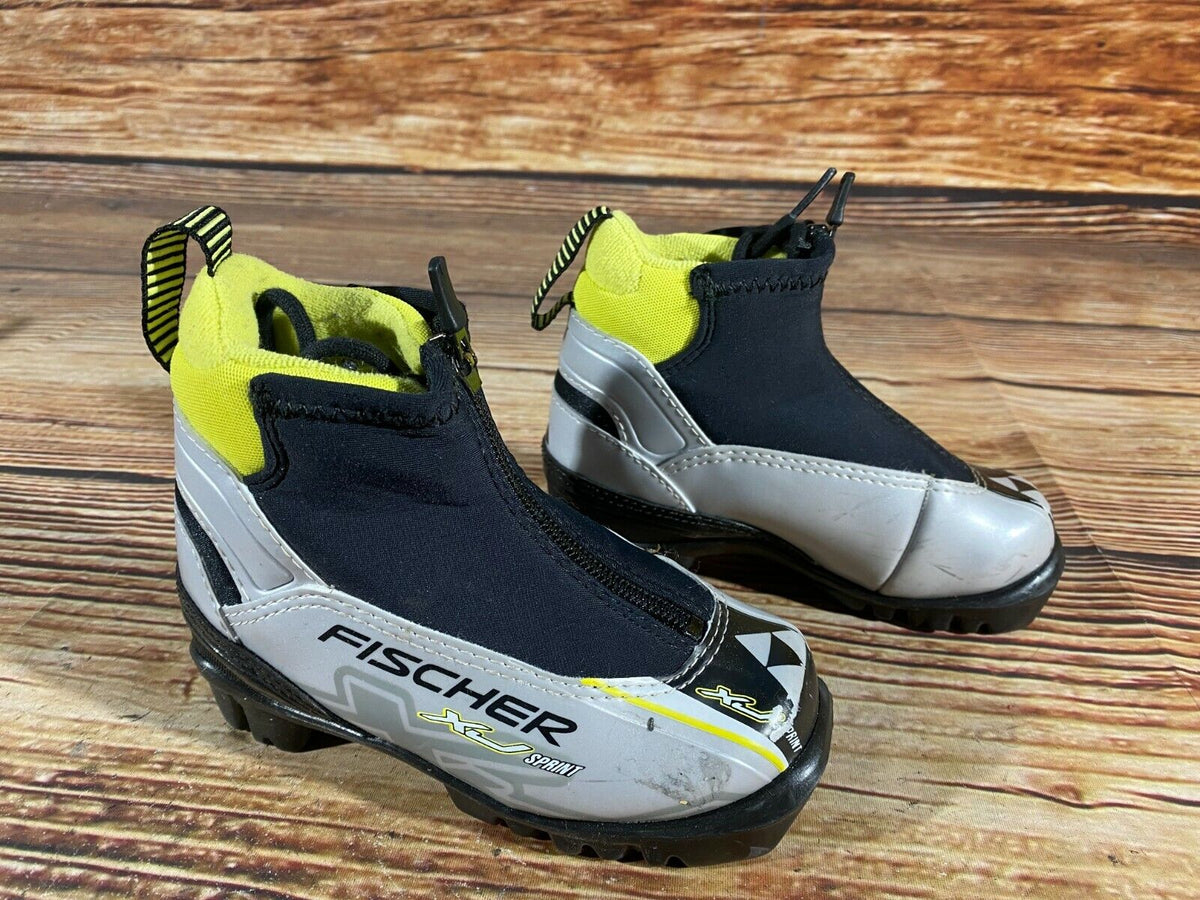 Fischer XJ Sprint Cross Country Ski Boots Classic NNN EU 27 US 10 Kids F-76
