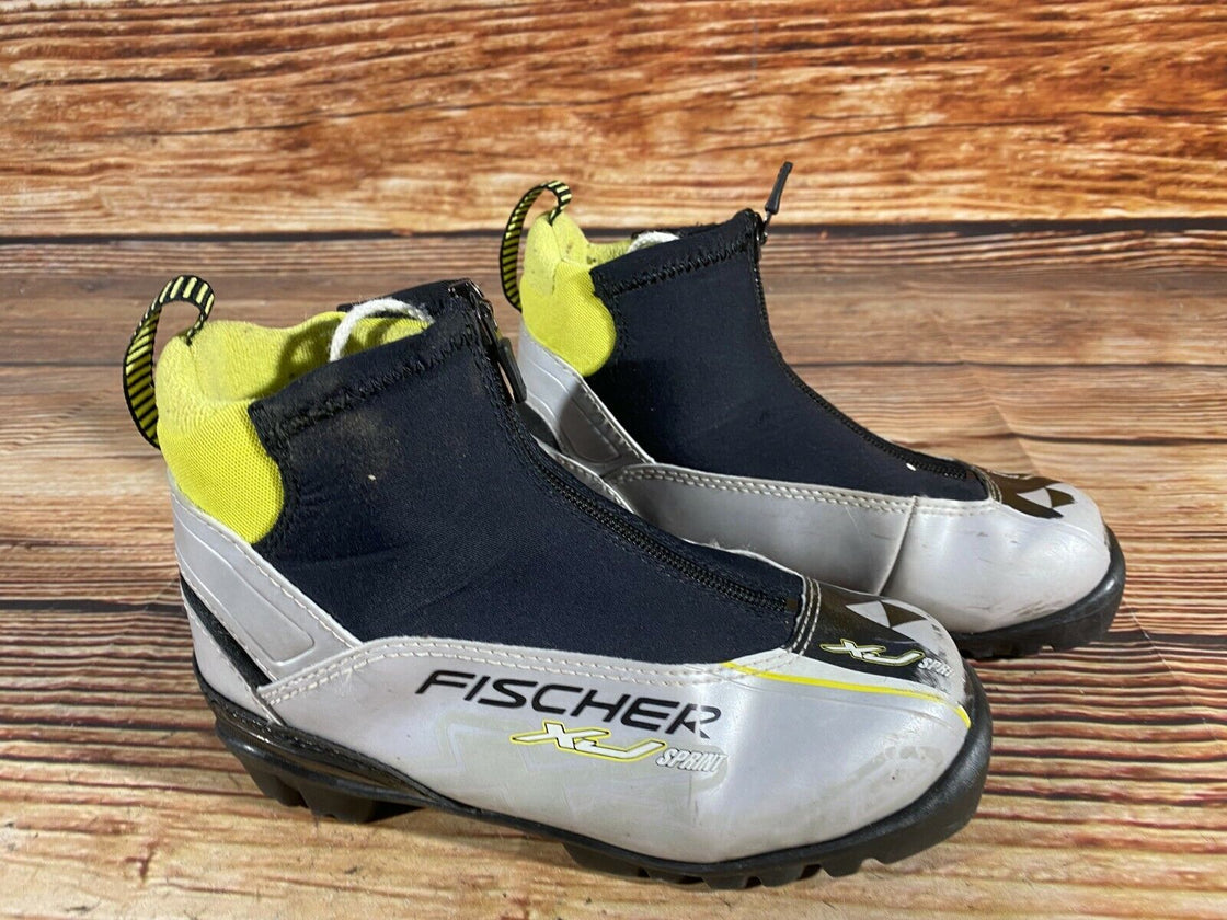 Fischer XJ Sprint Kids Nordic Cross Country Ski Boots Size EU34 NNN F-74