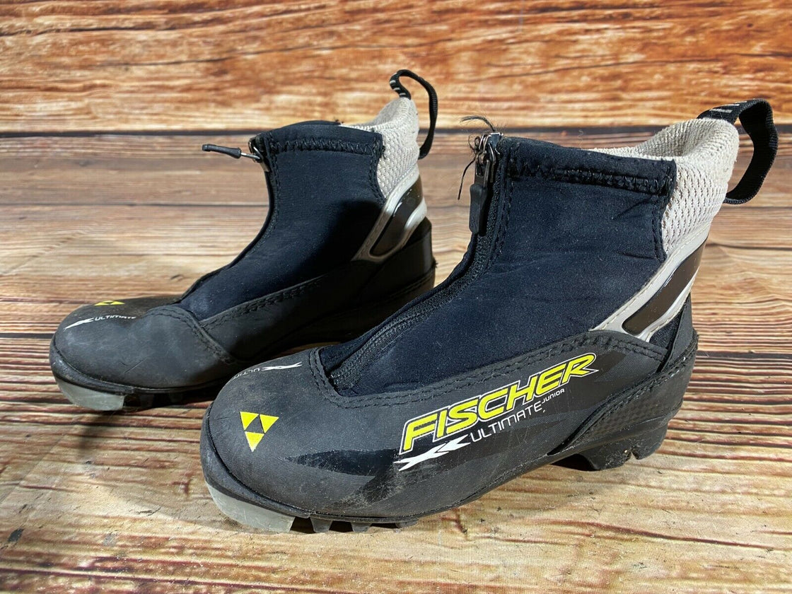 Fischer XC Ultimate Kids Nordic Cross Country Ski Boots Size EU30 NNN F-251