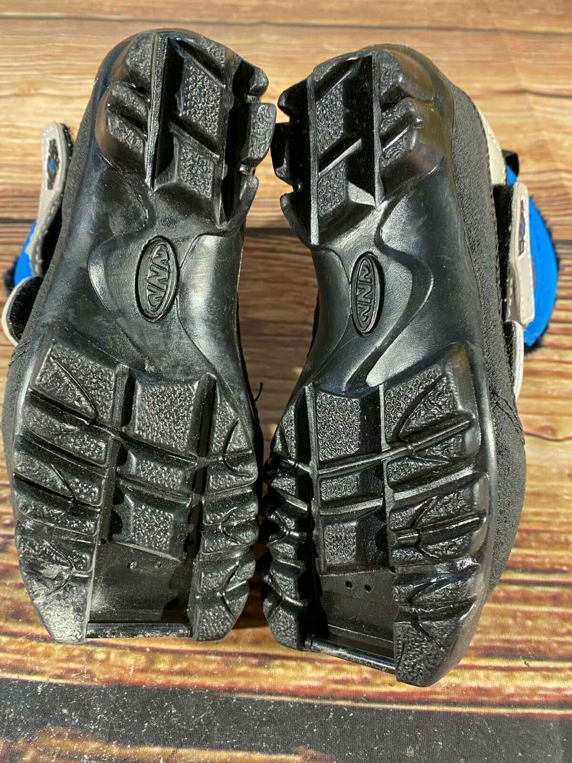 Fischer Snow Star Kids Nordic Cross Country Ski Boots Size EU28 US10.5 NNN F-189