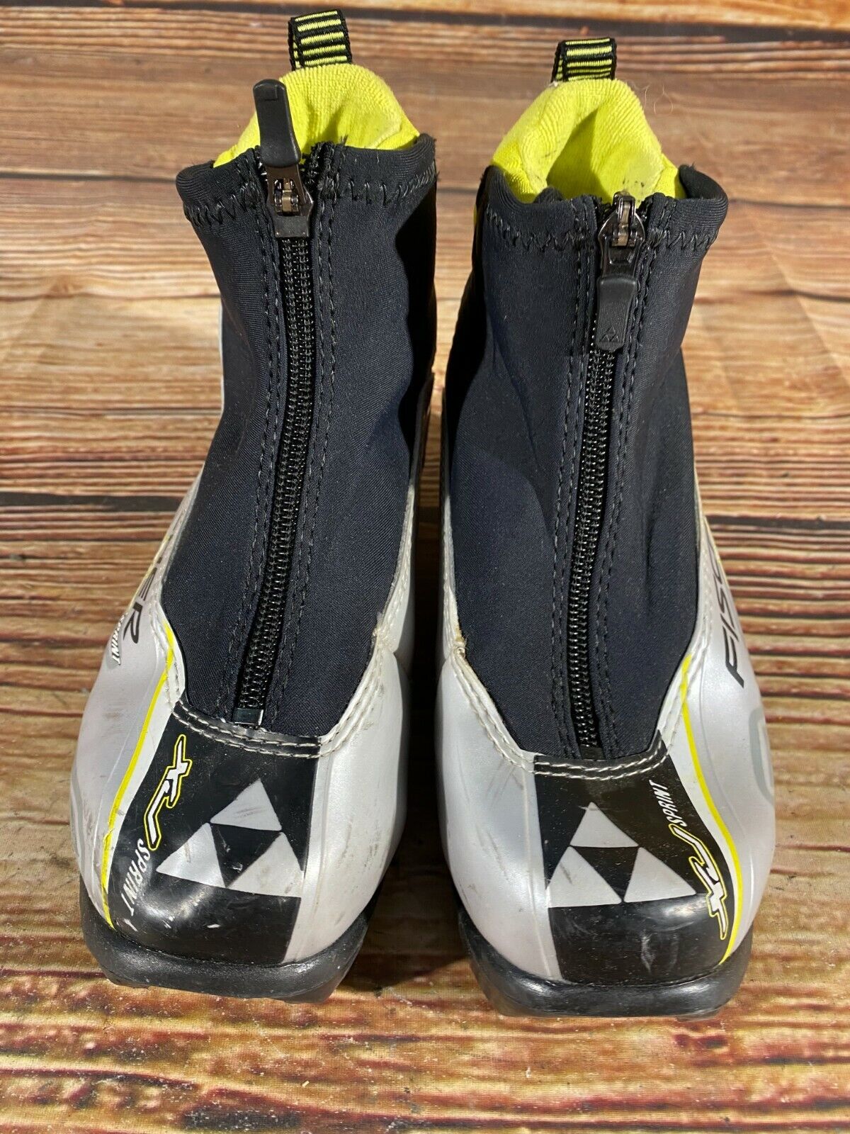 Fischer XJ Sprint Cross Country Ski Boots Classic NNN EU 34 US 3 Kids F-225