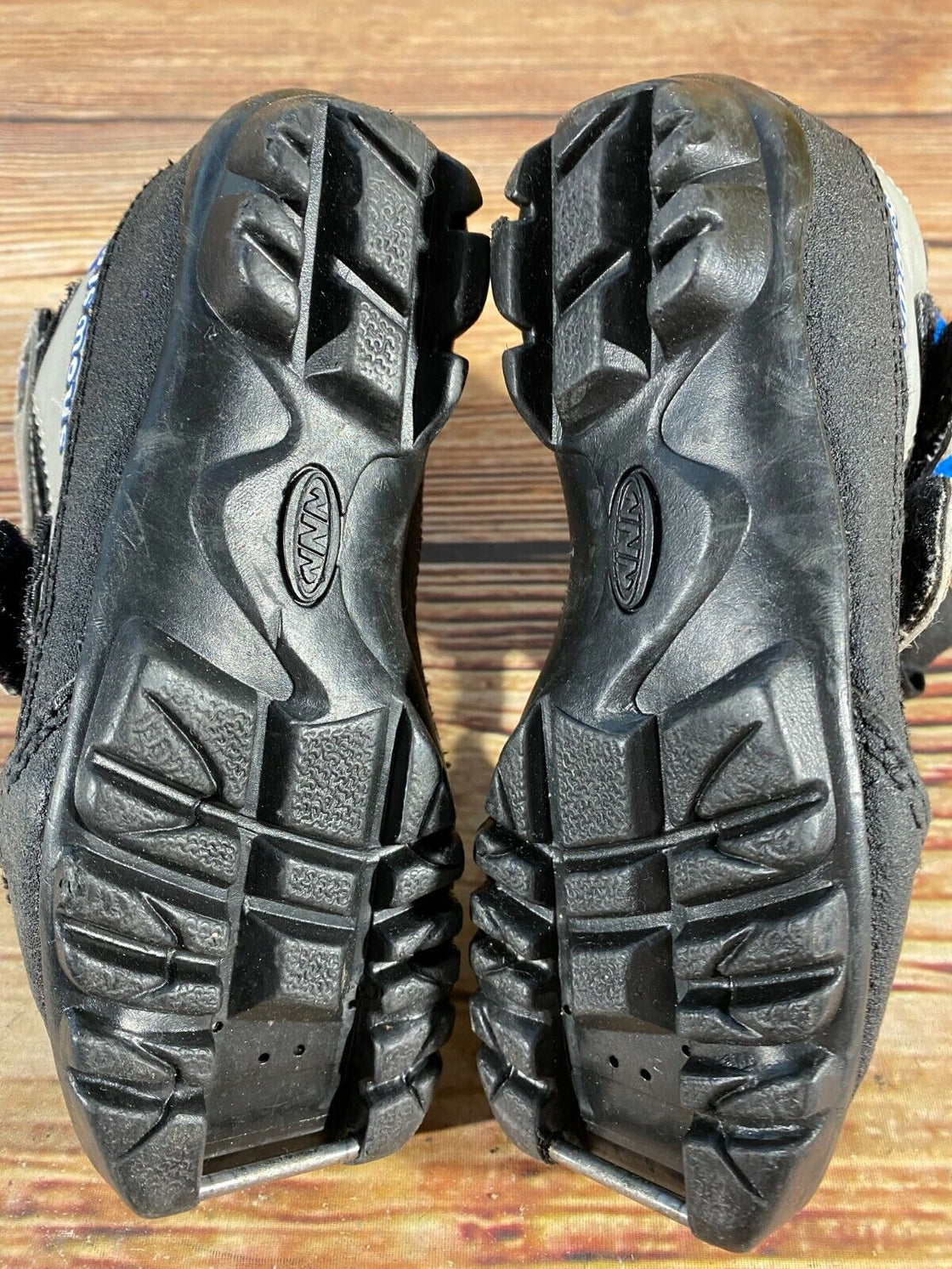 Fischer Snow Star Kids Nordic Cross Country Ski Boots Size EU30 US12 NNN F-218