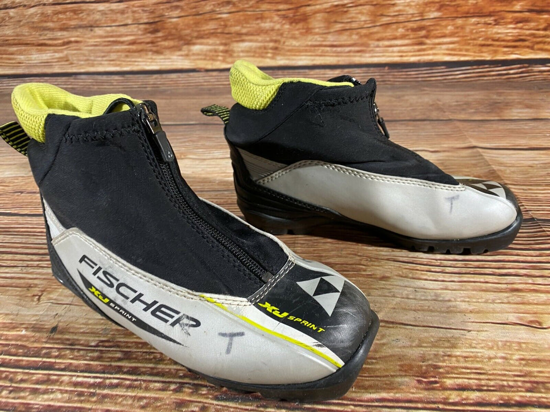 Fischer XJ Sprint Kids Nordic Cross Country Ski Boots Size EU35 US3.5 NNN F-143