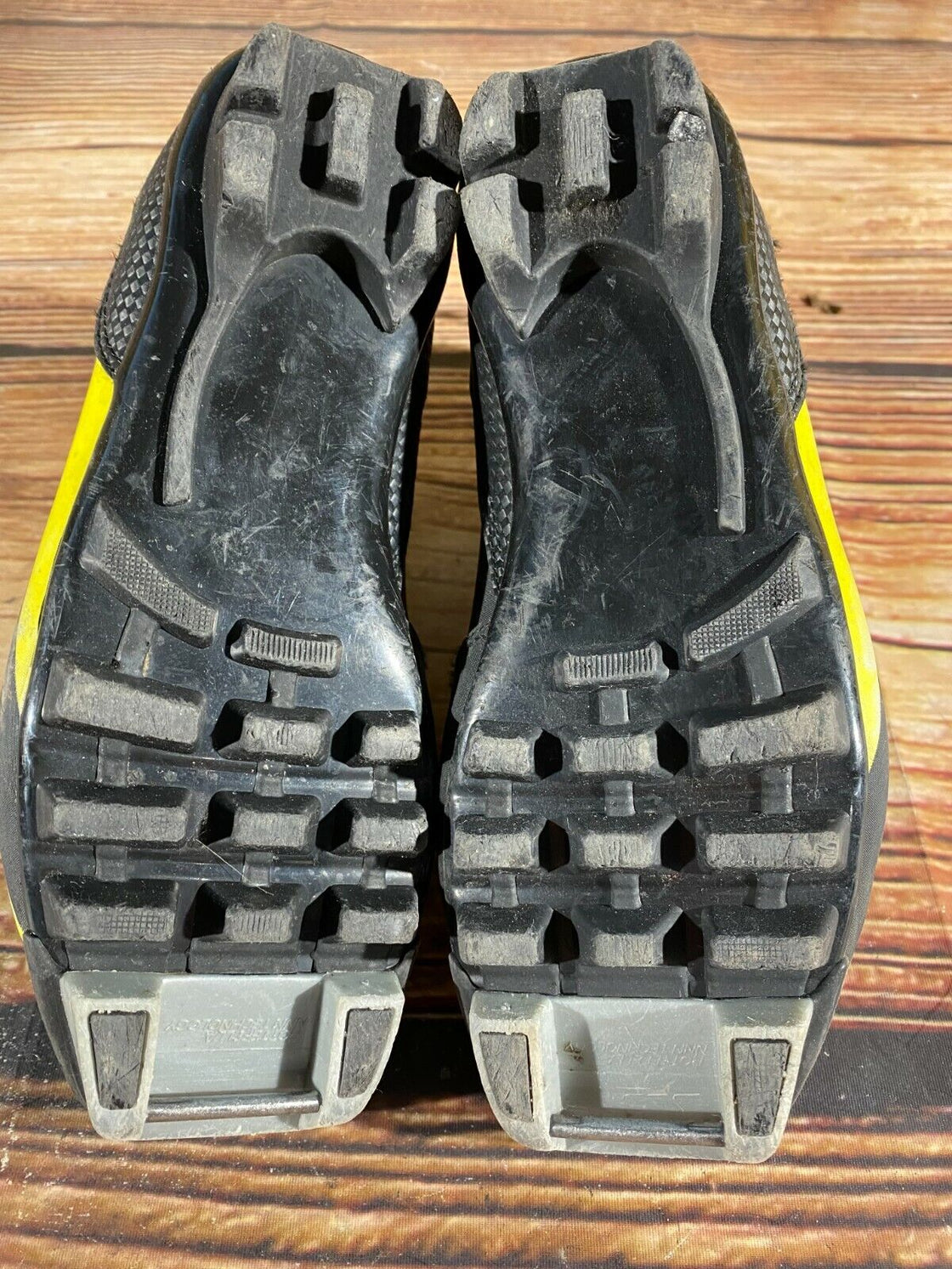 Fischer XJ Sprint Kids Nordic Cross Country Ski Boots Size EU34 NNN F-130