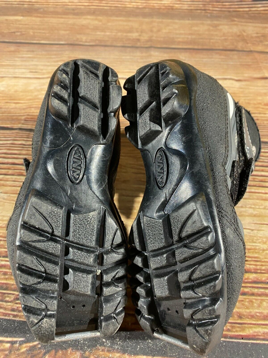 Fischer Snow Star Kids Nordic Cross Country Ski Boots Size EU31 NNN F-119
