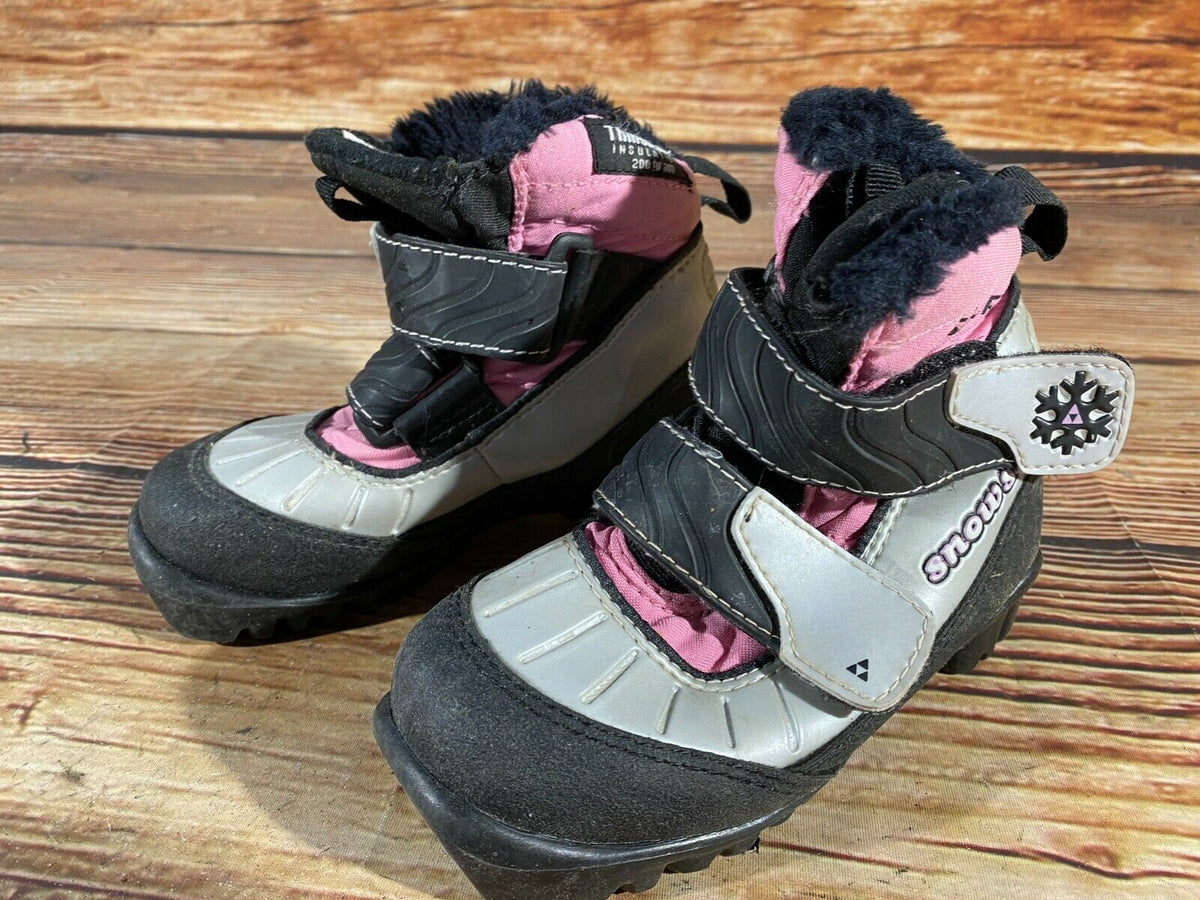Fischer Snow Star Cross Country Ski Boots Classic NNN EU 28 US 10.5 Kids F-209