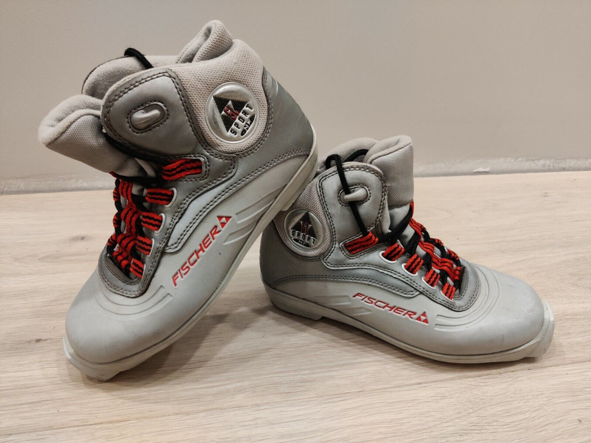 Fischer SL Sport Cross Country Ski Boots Classic SNS Profil EU 37 US 5 1108