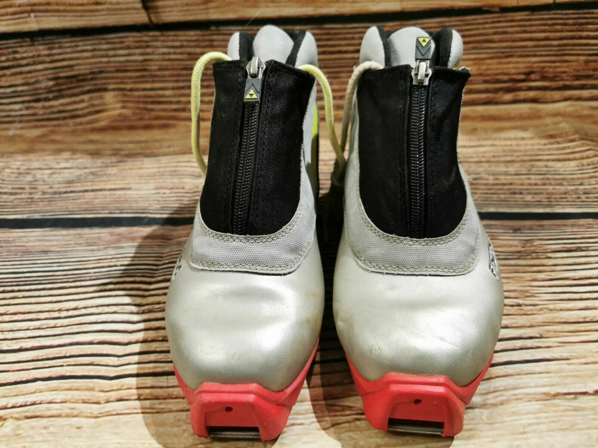 Fischer SL Comfort Cross Country Ski Boots Classic SNS Profil EU 37 US 5 1131