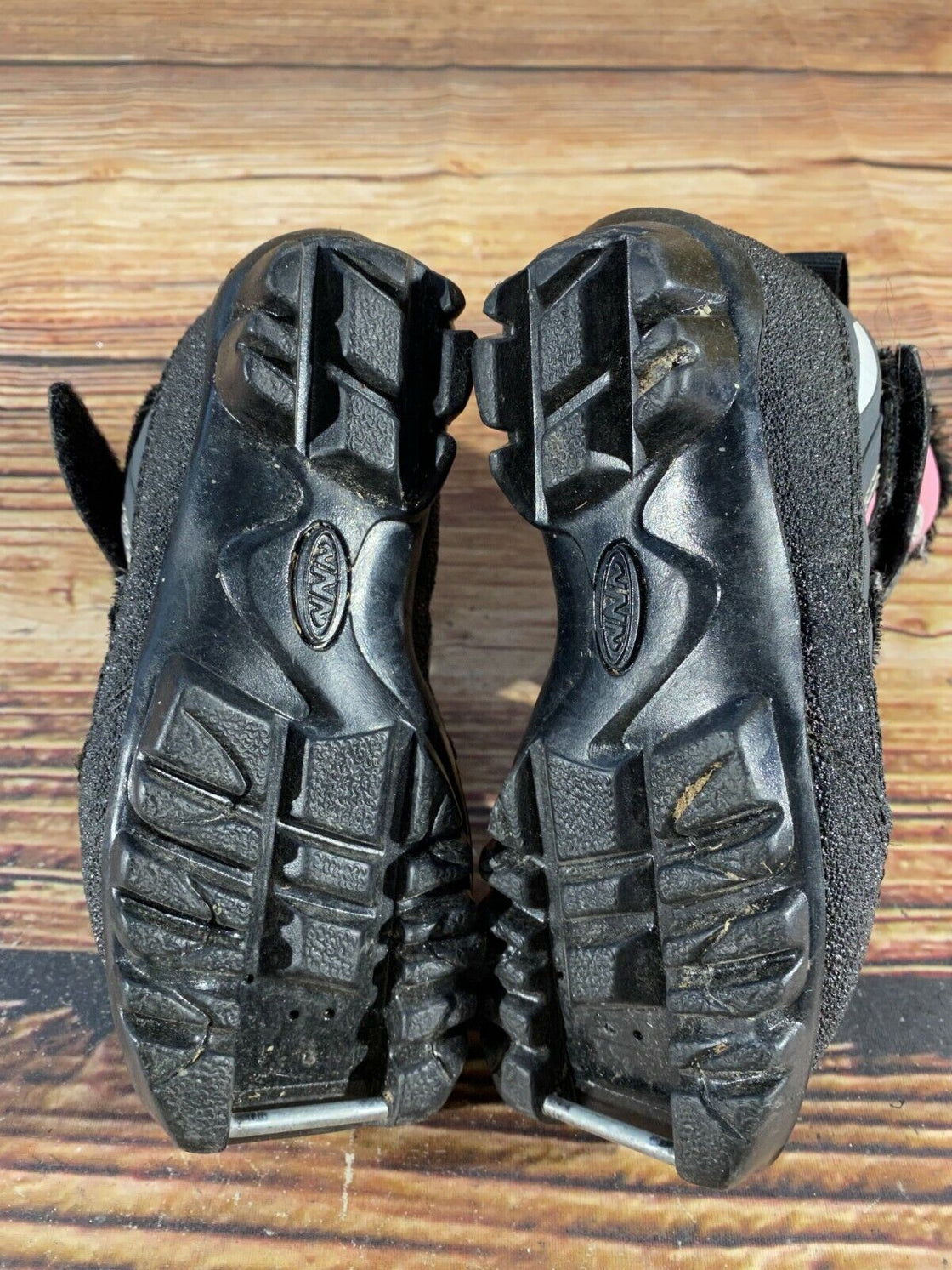 Fischer Snow Star Kids Nordic Cross Country Ski Boots Size EU27 NNN F-68