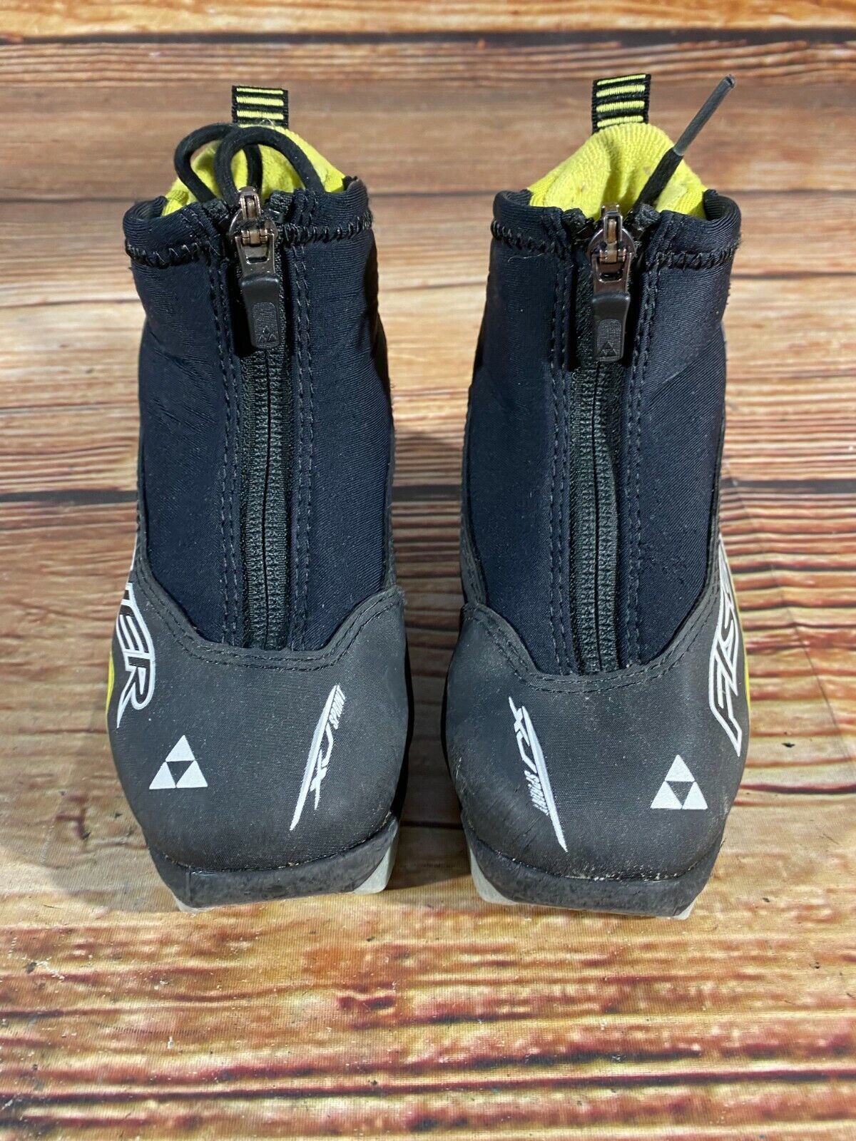 Fischer XJ Sprint Cross Country Ski Boots Classic NNN EU 26 US 9 Kids F-180