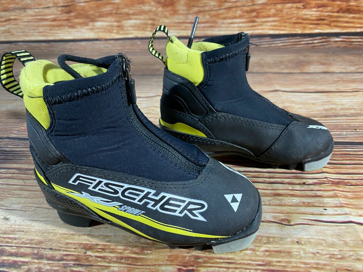 Fischer XJ Sprint Cross Country Ski Boots Classic NNN EU 26 US 9 Kids F-180