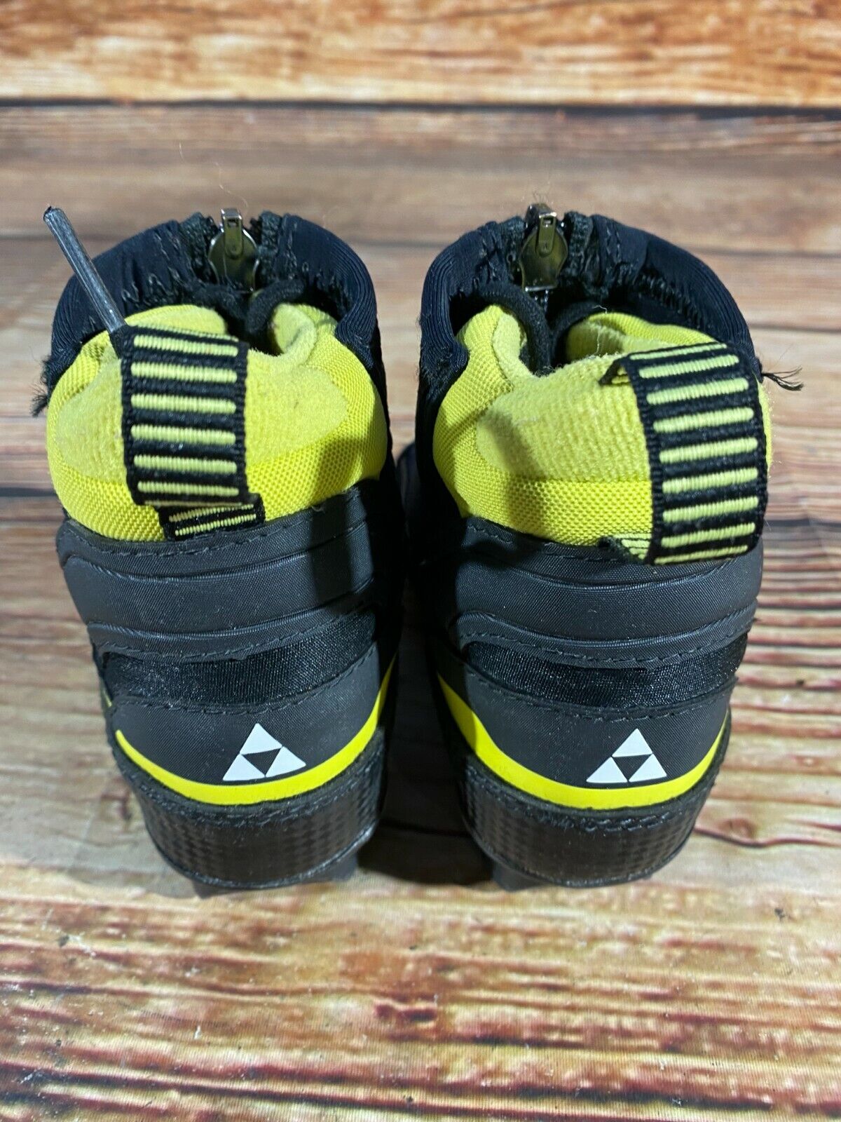 Fischer XJ Sprint Cross Country Ski Boots Classic NNN EU 26 US 9 Kids F-180