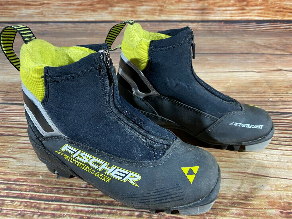 Fischer Ultimate Kids Nordic Cross Country Ski Boots Size EU31 US12.5 NNN F-147