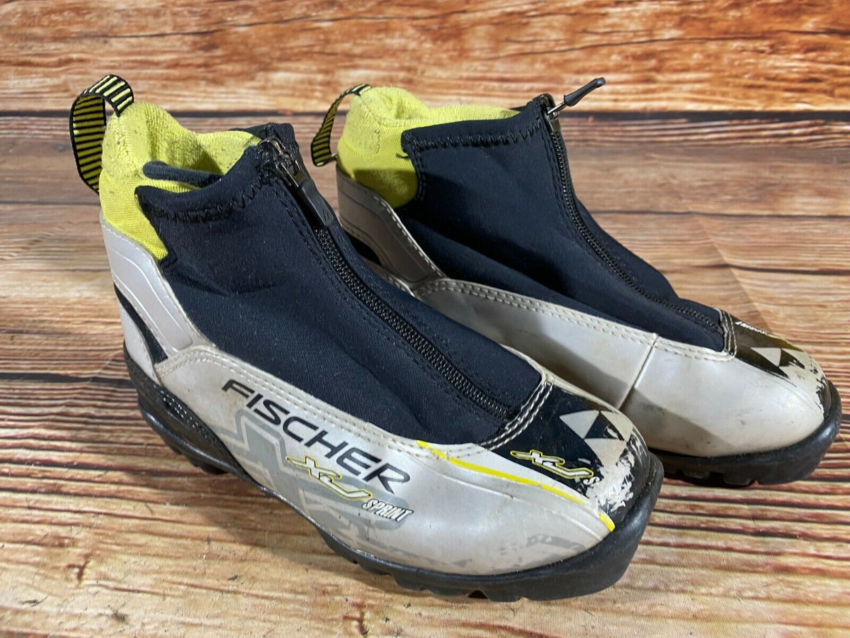 Fischer XJ Sprint Cross Country Ski Boots Classic NNN EU 35 US 3.5 Kids F-132