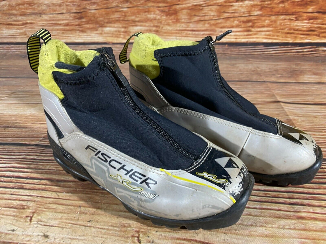 Fischer XJ Sprint Kids Nordic Cross Country Ski Boots Size EU35 US3.5 NNN F-132