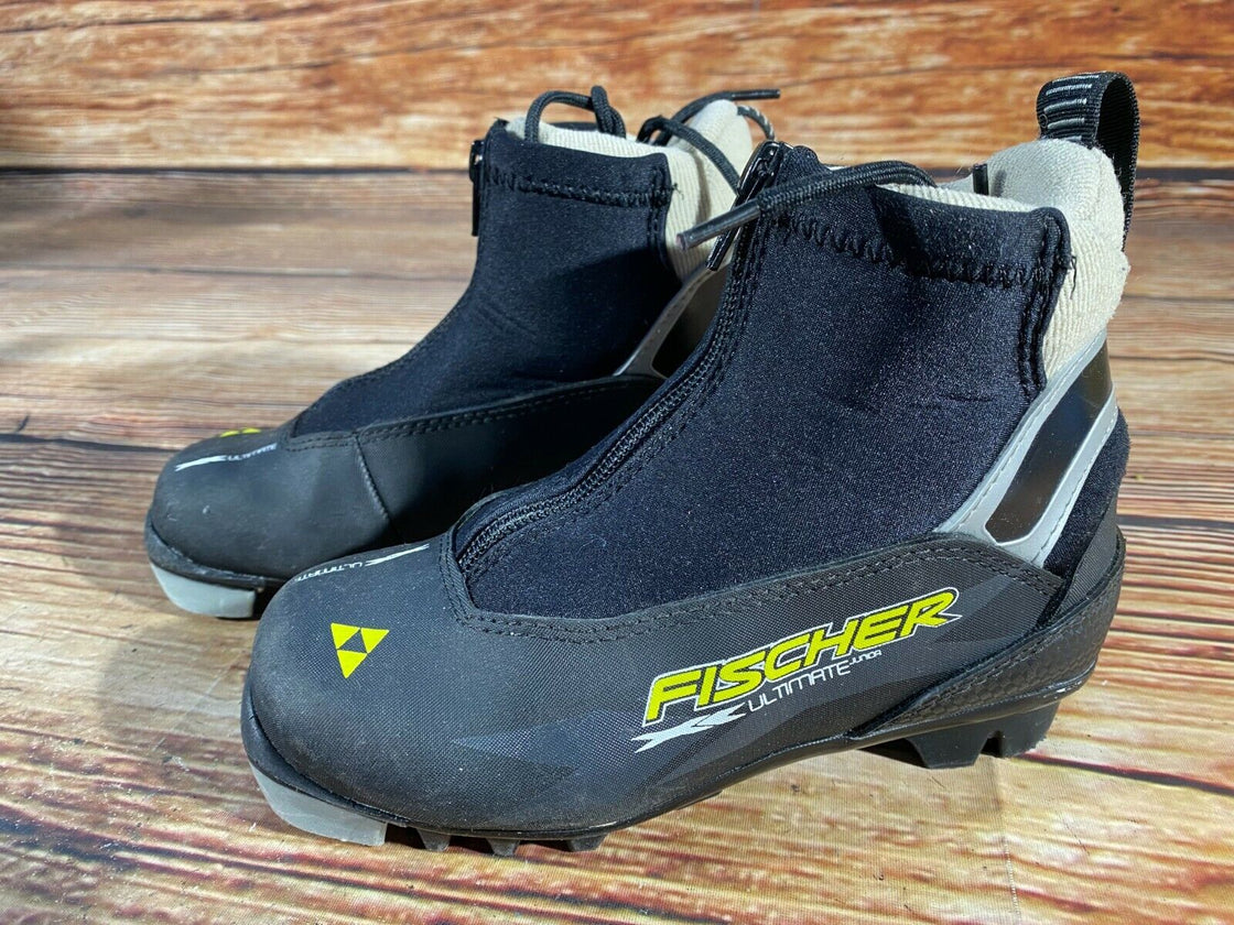 Fischer Ultimate Kids Nordic Cross Country Ski Boots Size EU31 US12.5 NNN F-184