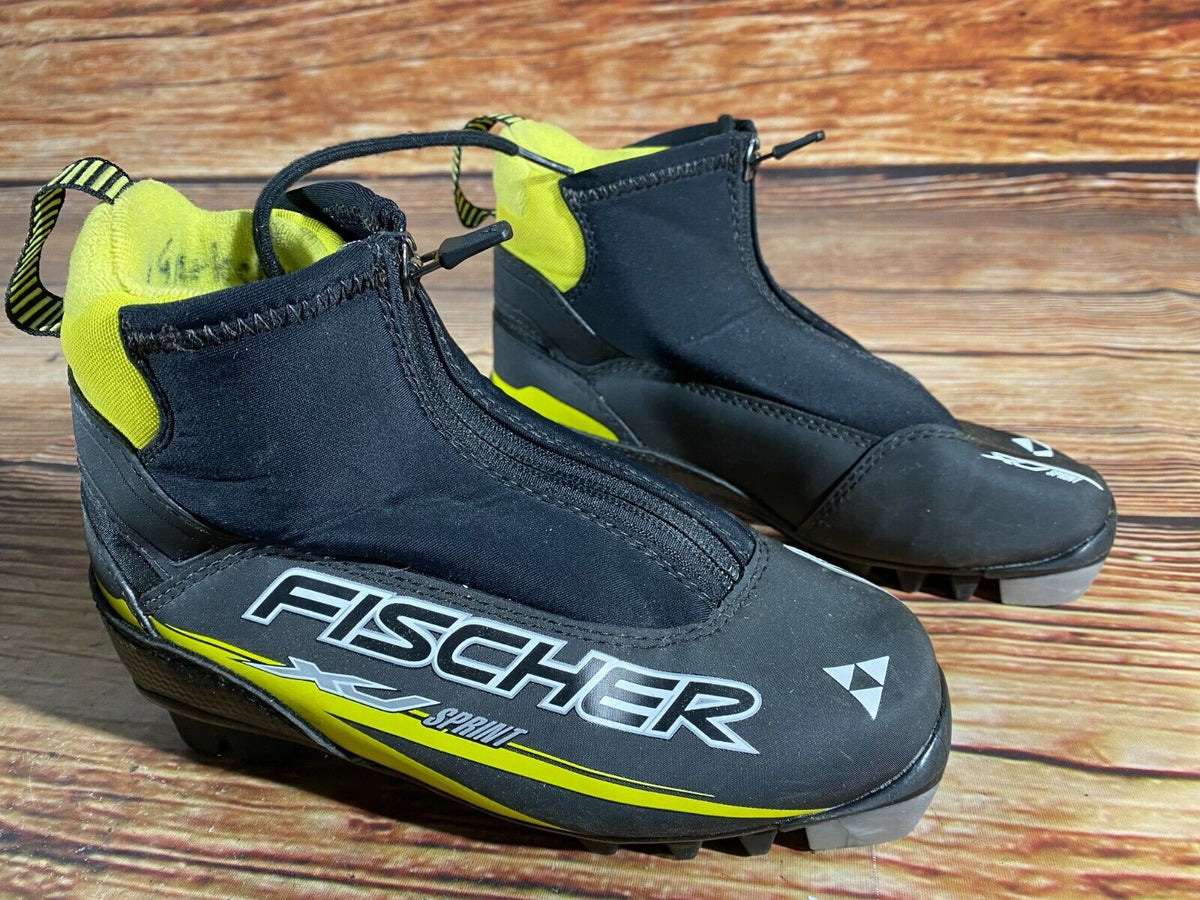 Fischer XJ Sprint Cross Country Ski Boots Classic NNN EU 34 US 3 Kids F-265