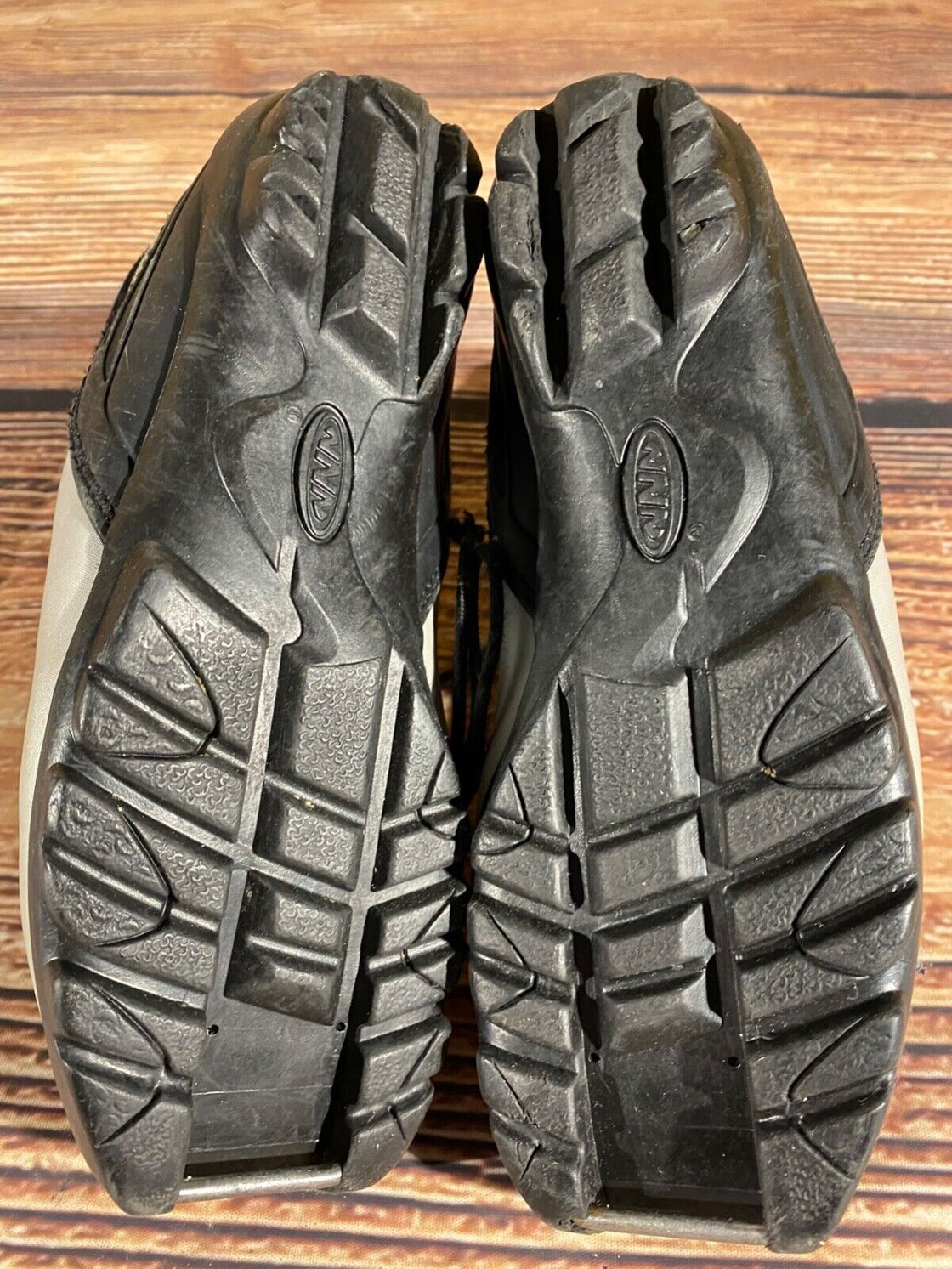 Fischer XJ Sprint Kids Nordic Cross Country Ski Boots Size EU35 US3.5 NNN F-372