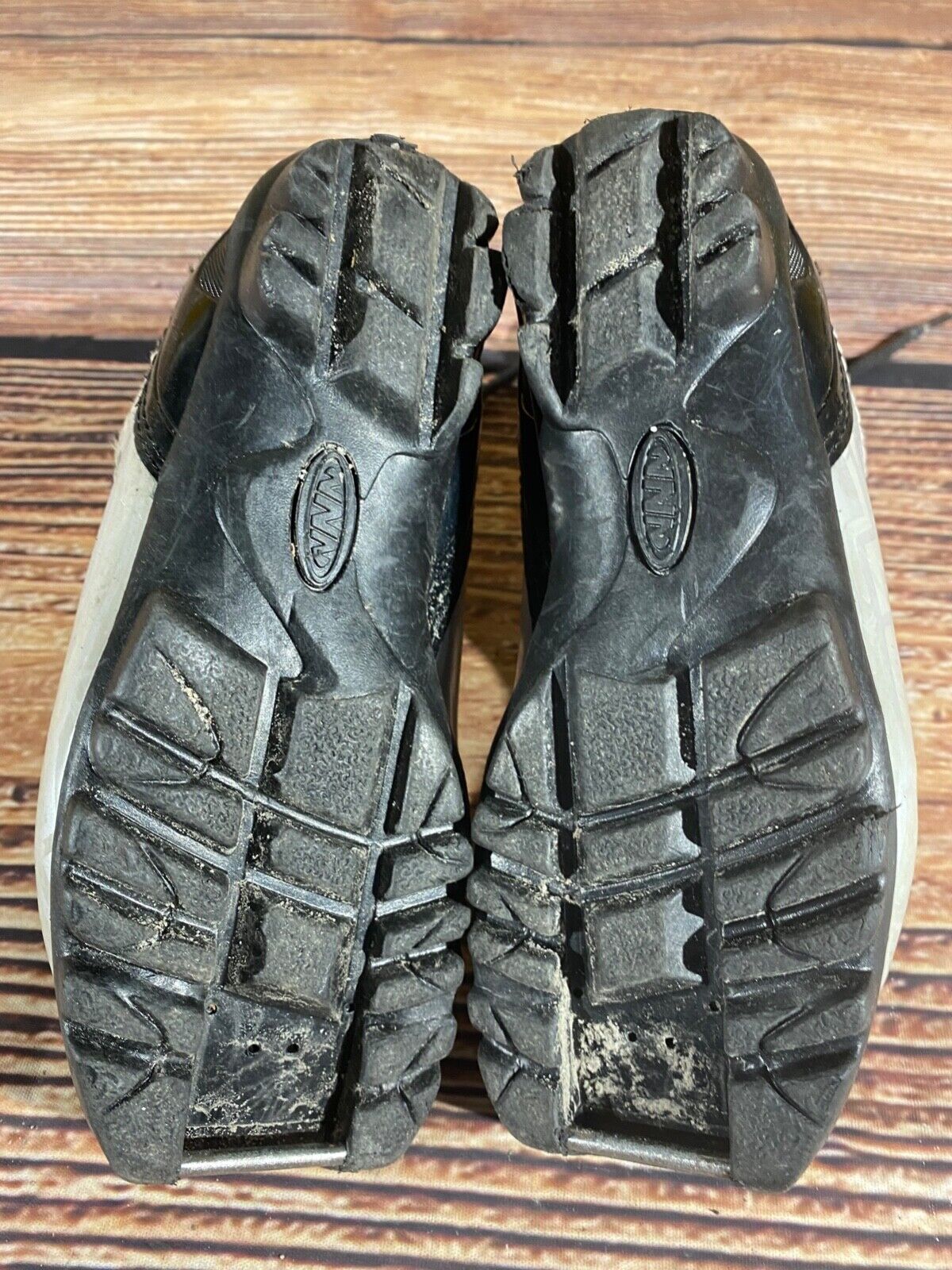 Fischer XJ sprint Cross Country Ski Boots Classic NNN EU 31 US 13 Kids F-460