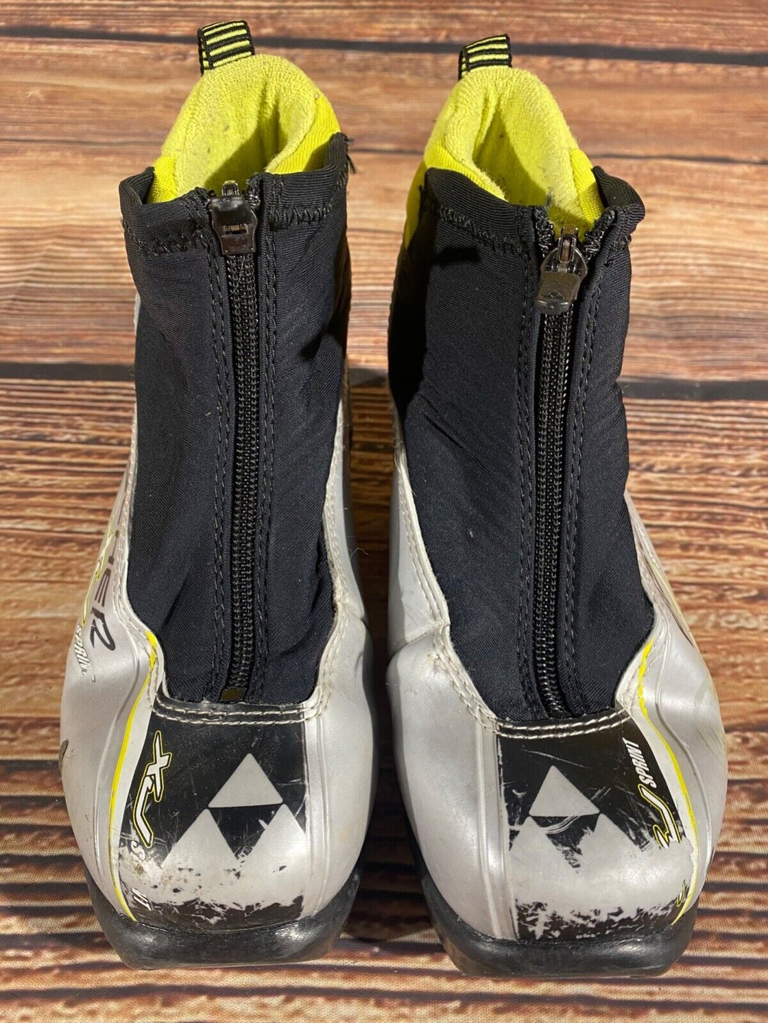 Fischer XJ Sprint Kids Cross Country Ski Boots Size EU35 US3.5 NNN F-483