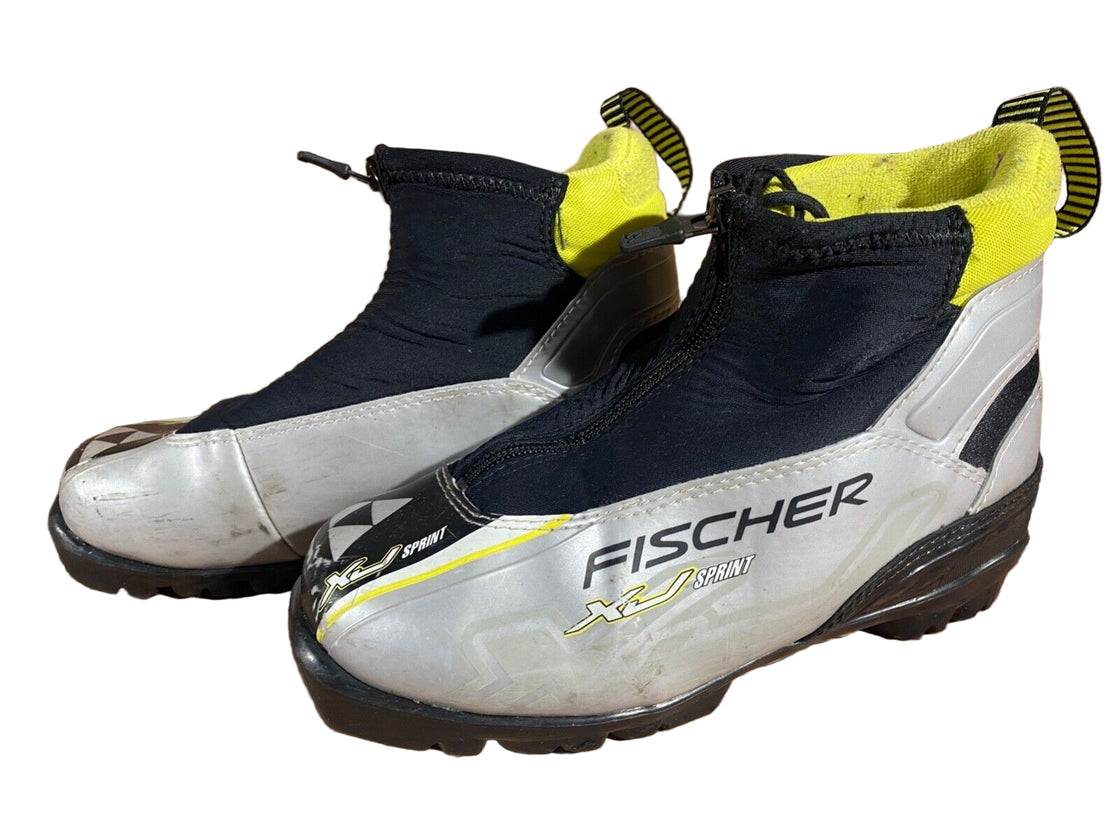 Fischer XJ Sprint Kids Cross Country Ski Boots Size EU35 US3.5 NNN F-484
