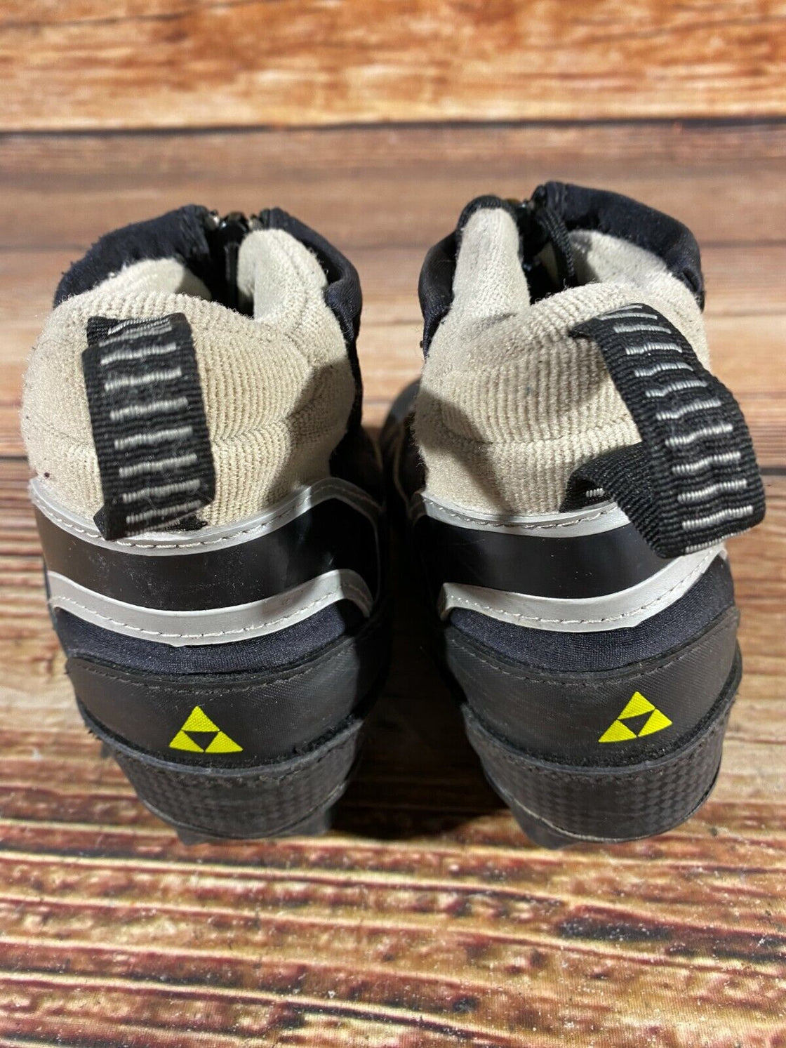 Fischer Ultimate Kids Nordic Cross Country Ski Boots Size EU31 US12.5 NNN F-326