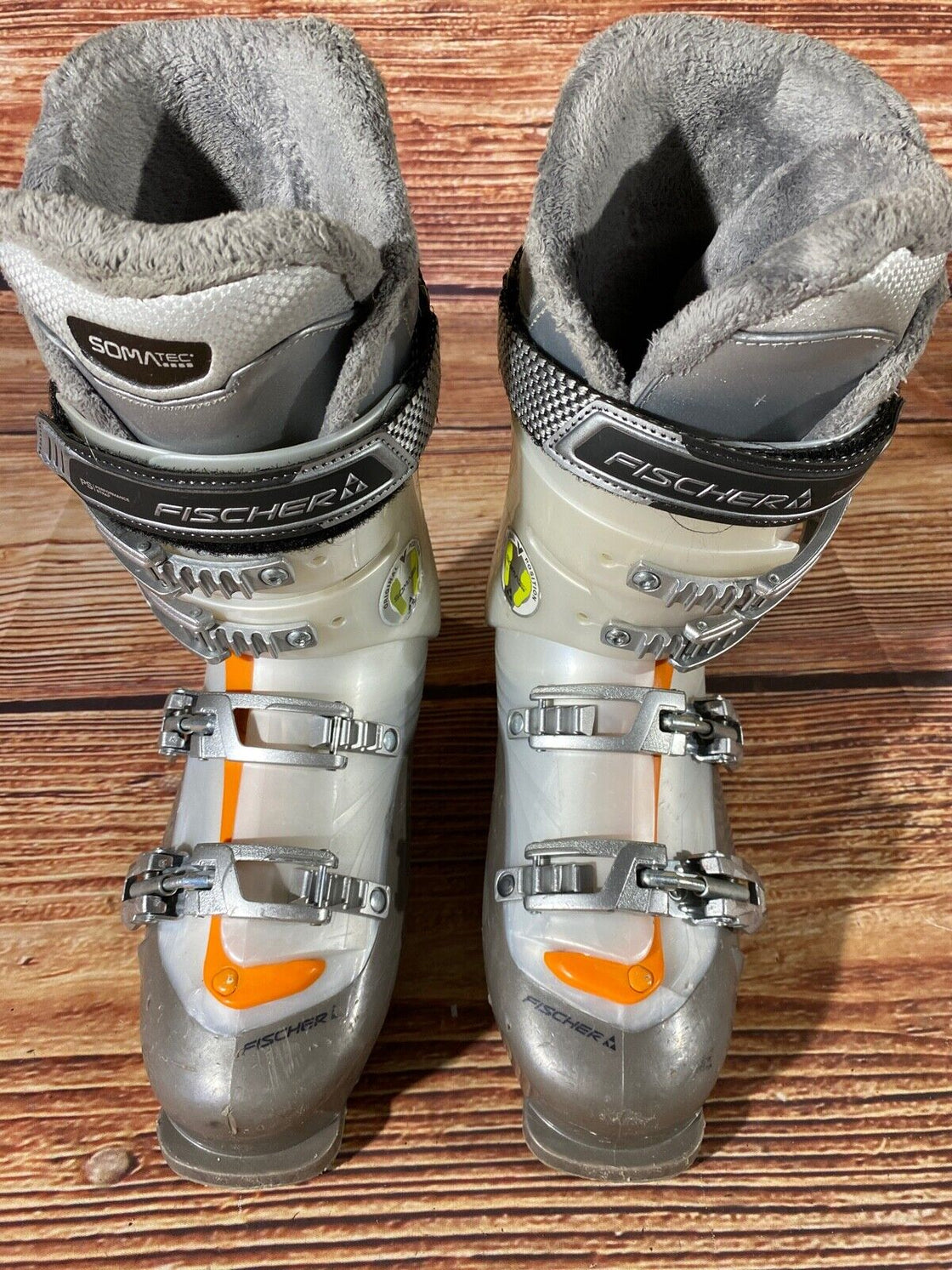 FISCHER Alpine Ski Boots Downhill Size Mondo 258 mm, Outer Sole 302 mm DH166