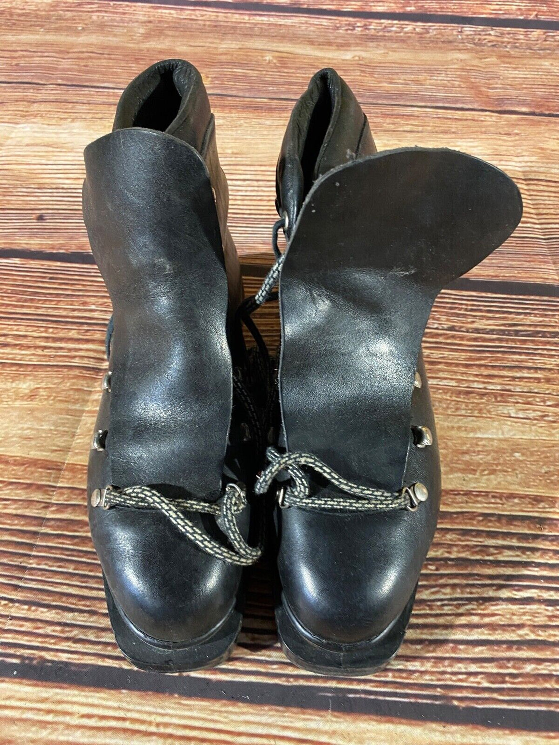 Vintage Alpine Ski Boots Downhill EU40 US6.5 UK6 Mondo 255 Cable Bindings KL139