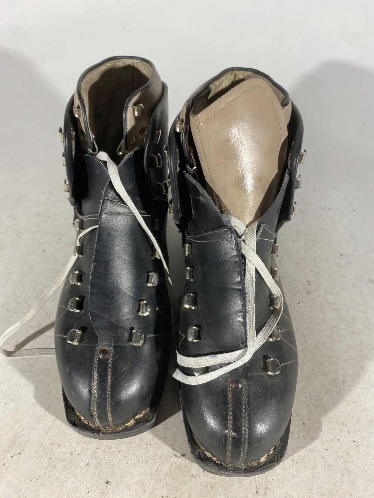 Nordica Alpine Ski Boots EU 38.5 US 6 Vintage 250mm KL163