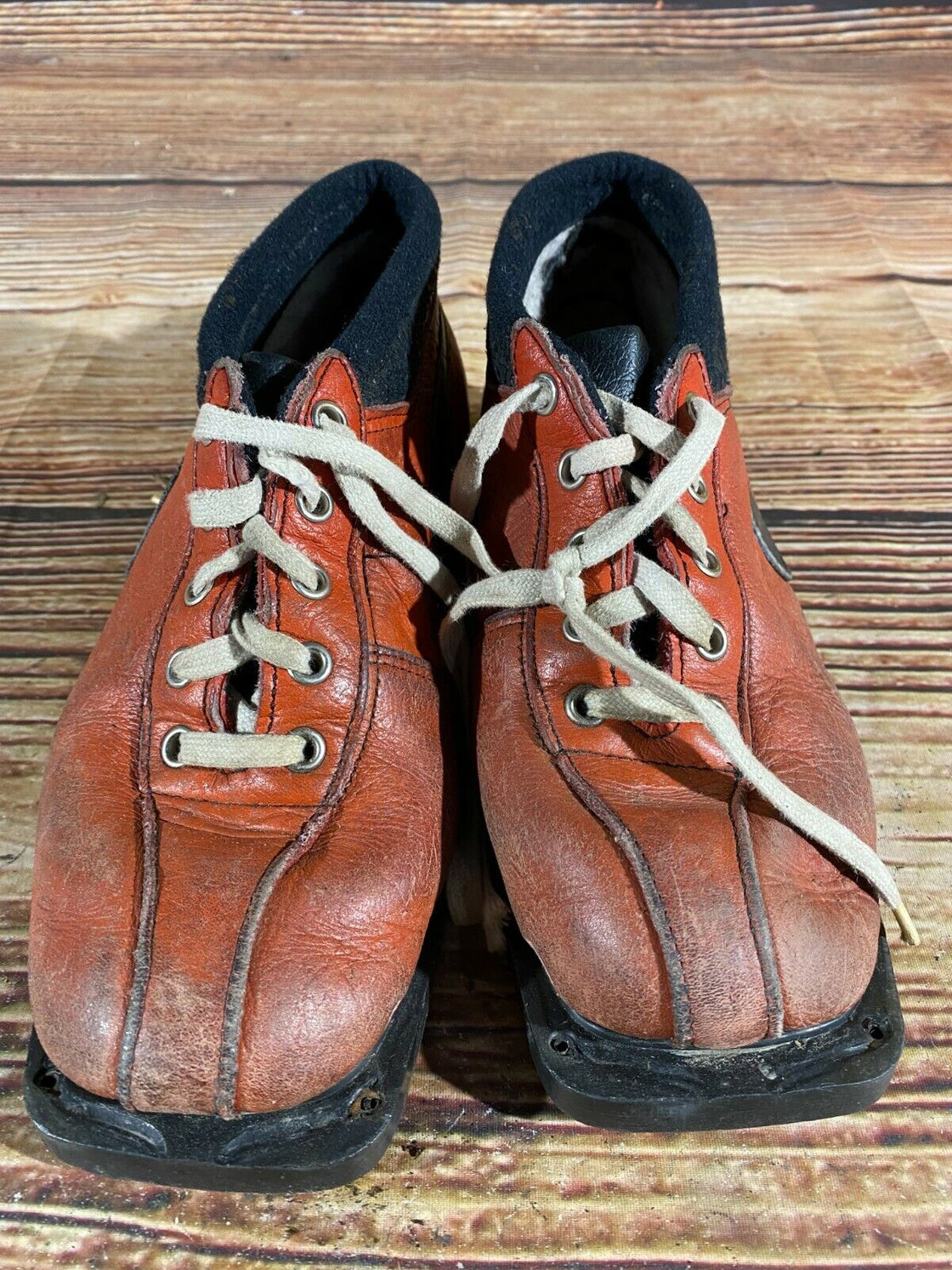 Kikut Retro Vintage Nordic Norm Ski Boots Size EU38 US6 NN 75mm 1699