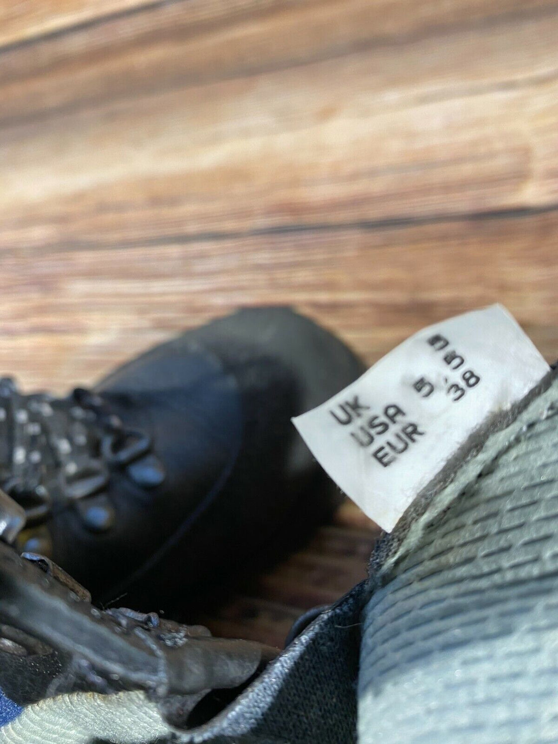 Madshus Back Country Nordic Ski Boots Size EU38 US5.5 NNN-BC bindings 1921