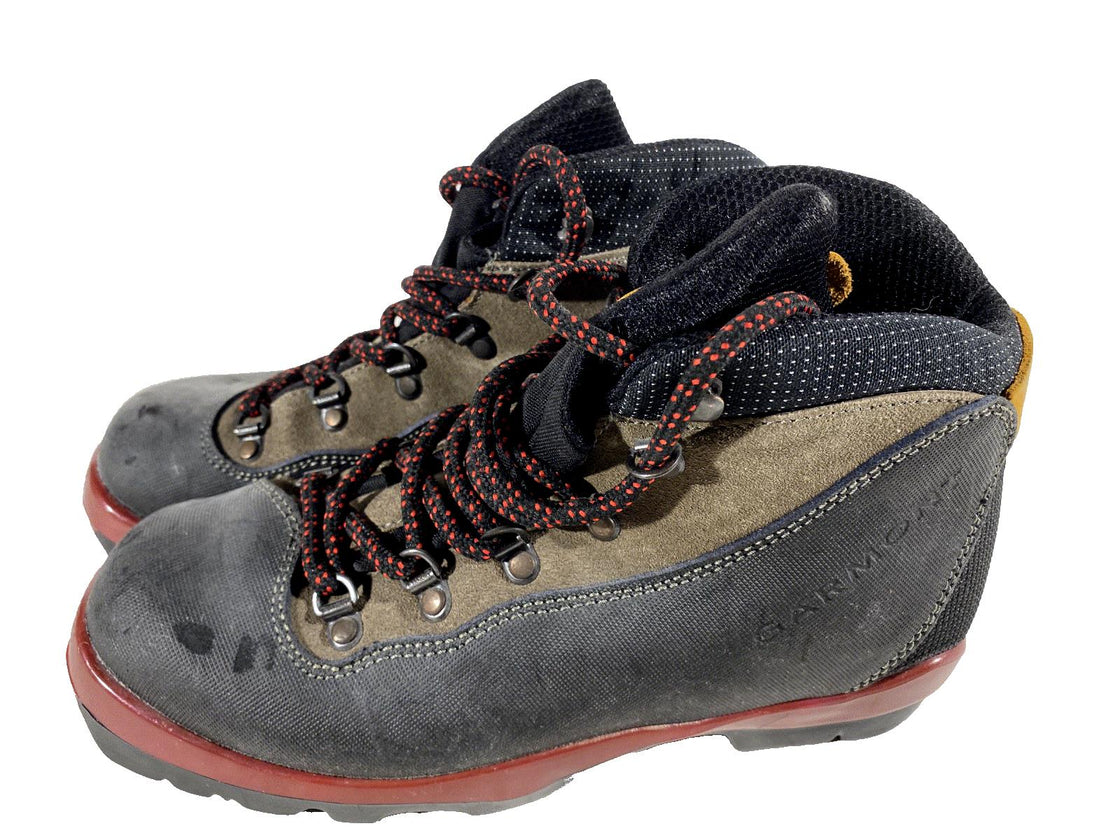 Garmont Touring Back Country Nordic Ski Boots Size EU39.5 US6.5 NNN BC 184
