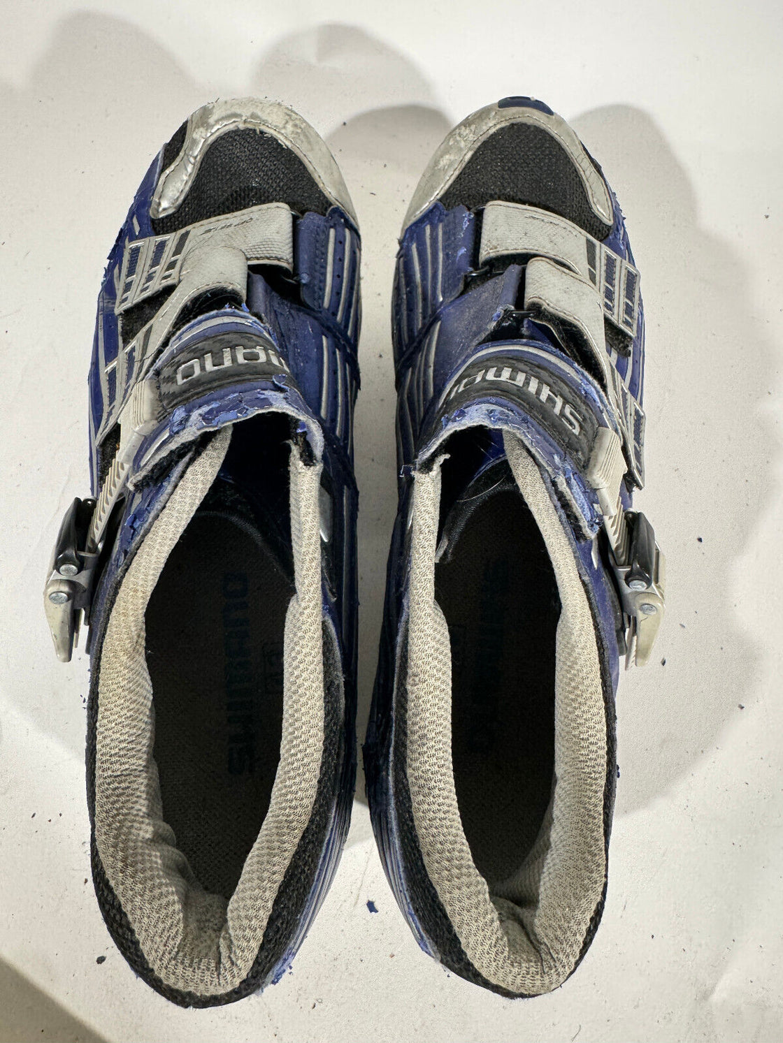 SHIMANO R131 Carbon Cycling Road Shoes EU43 US8.9 UK8 Mondo 272 mm cs625