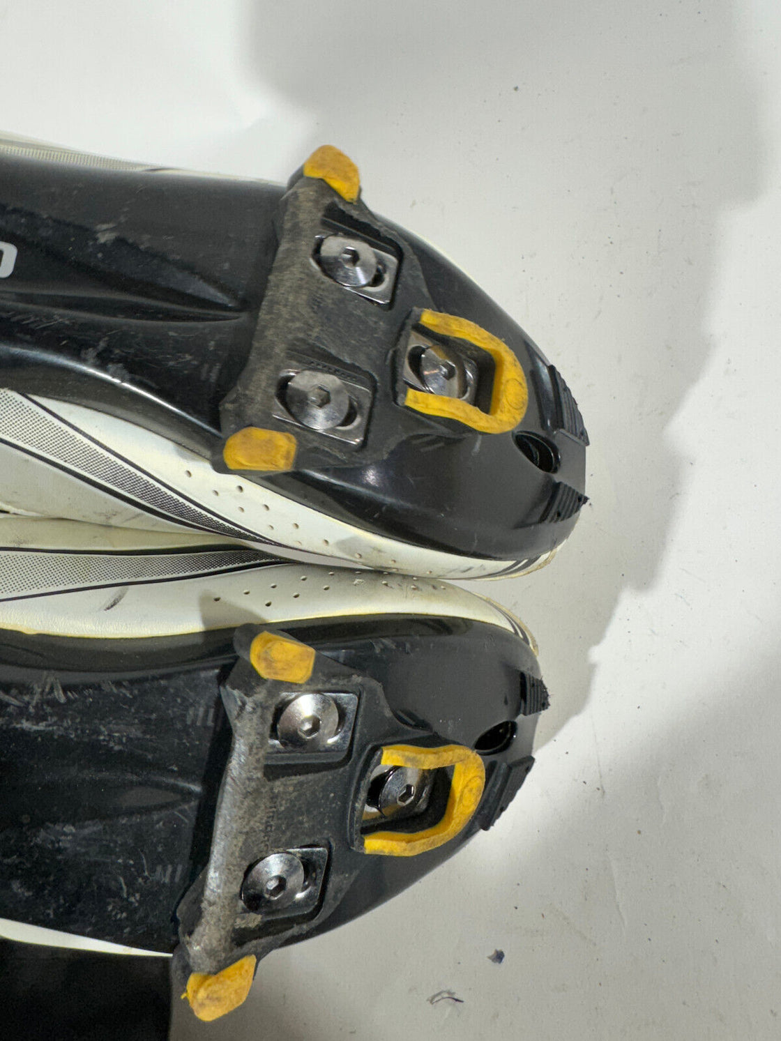 SHIMANO R087 Cycling Road Shoes EU43 US8.9 UK8 Mondo 272 mm cs628