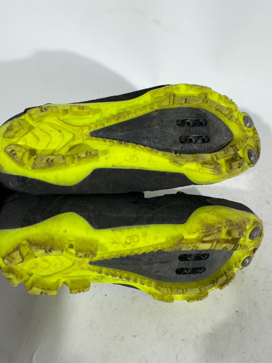 DIADORA Phantom Cycling MTB Shoes Size EU36 US4 UK3.5 Junior Mondo 210 mm cs695